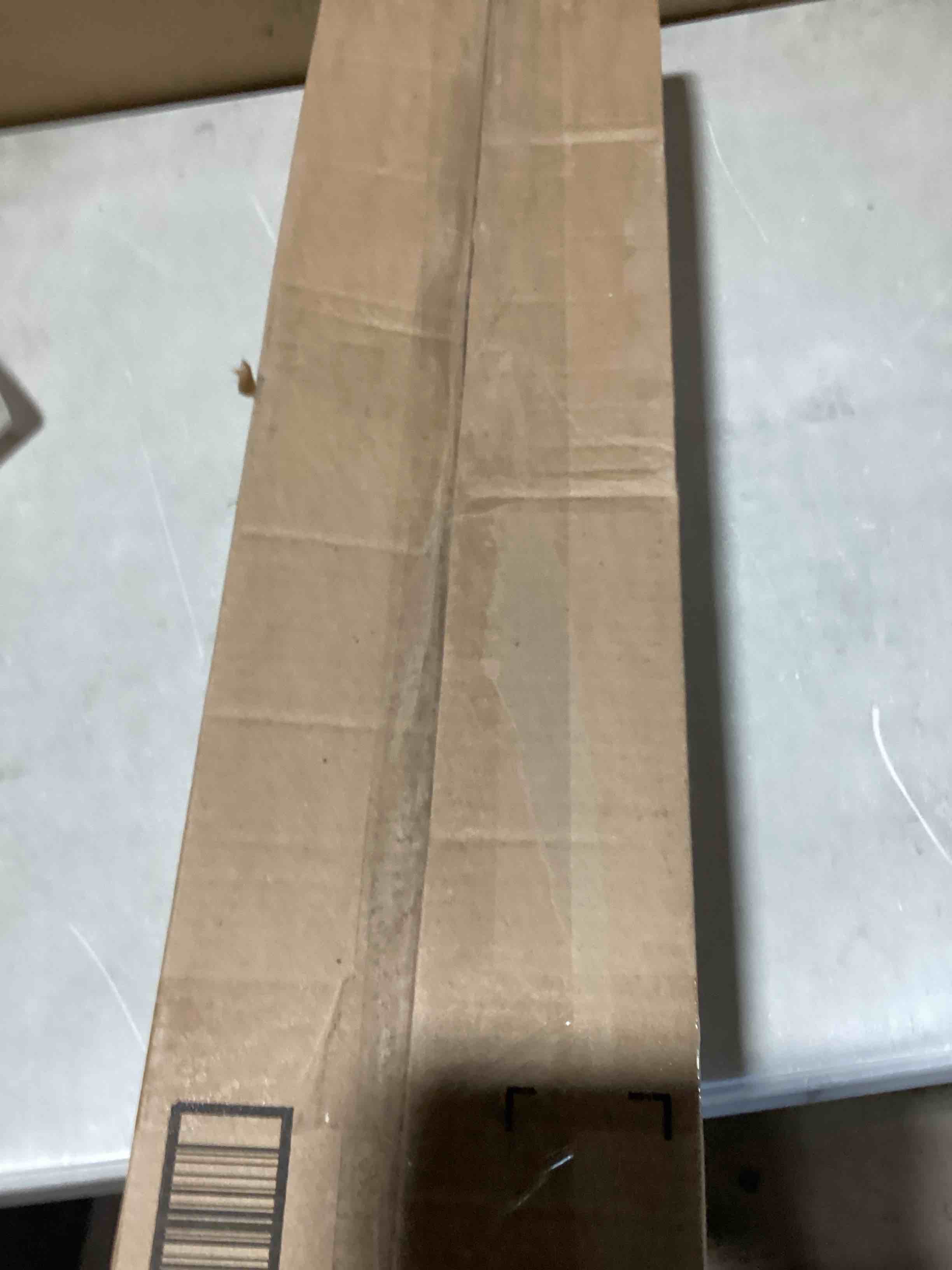 https://s3.amazonaws.com/lotting-images-prod/bidfta/PNK3635755_1754678115979.jpeg