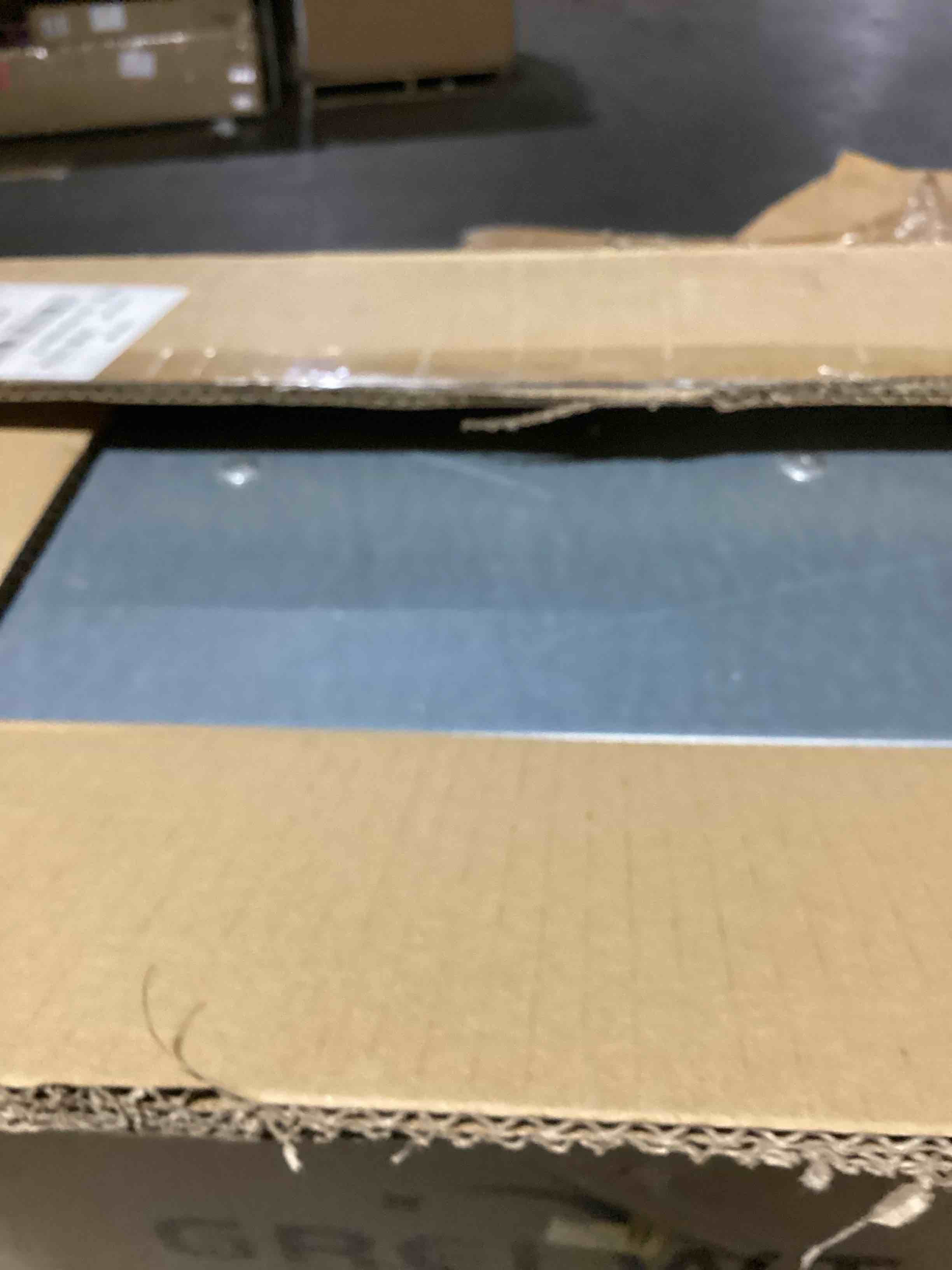 https://s3.amazonaws.com/lotting-images-prod/bidfta/PNK3636108_1755170794511.jpeg