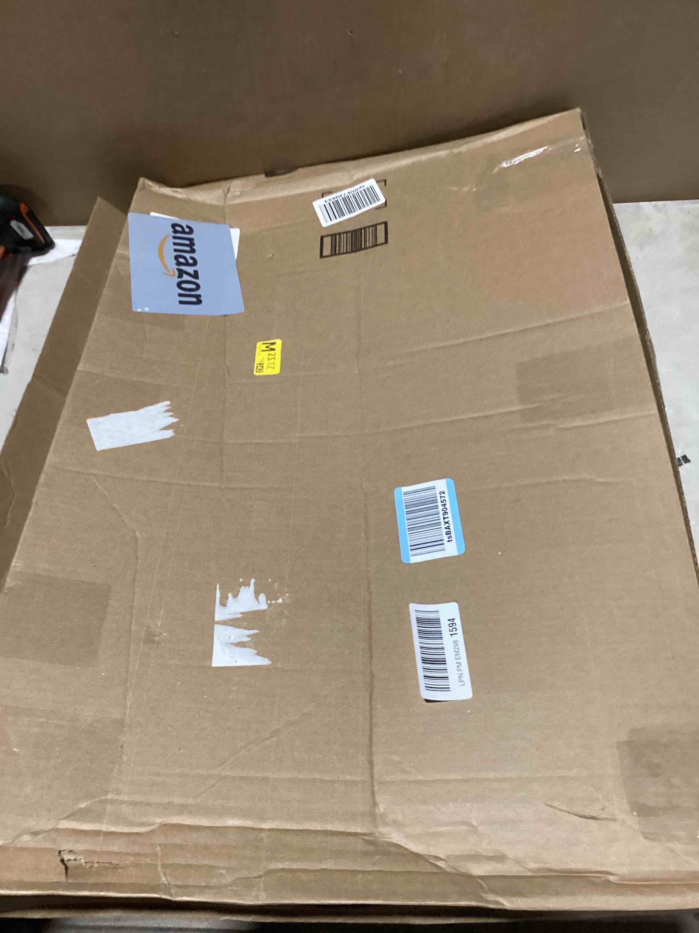 https://s3.amazonaws.com/lotting-images-prod/bidfta/PNK3636424_1755691782699.jpeg