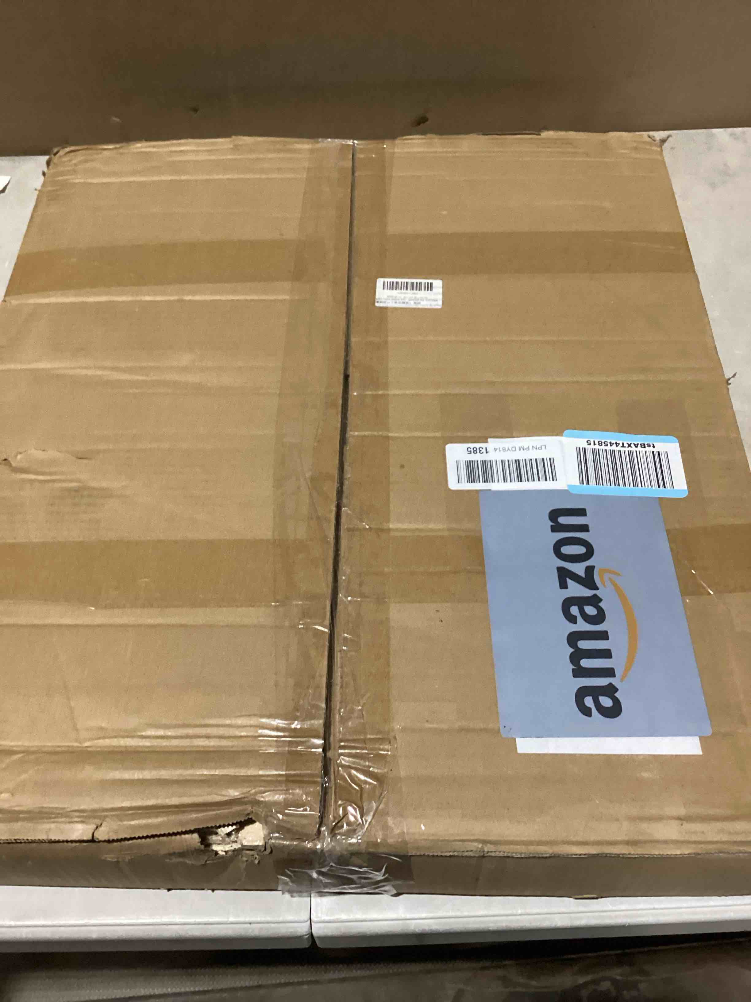 https://s3.amazonaws.com/lotting-images-prod/bidfta/PNK3636443_1755693346782.jpeg