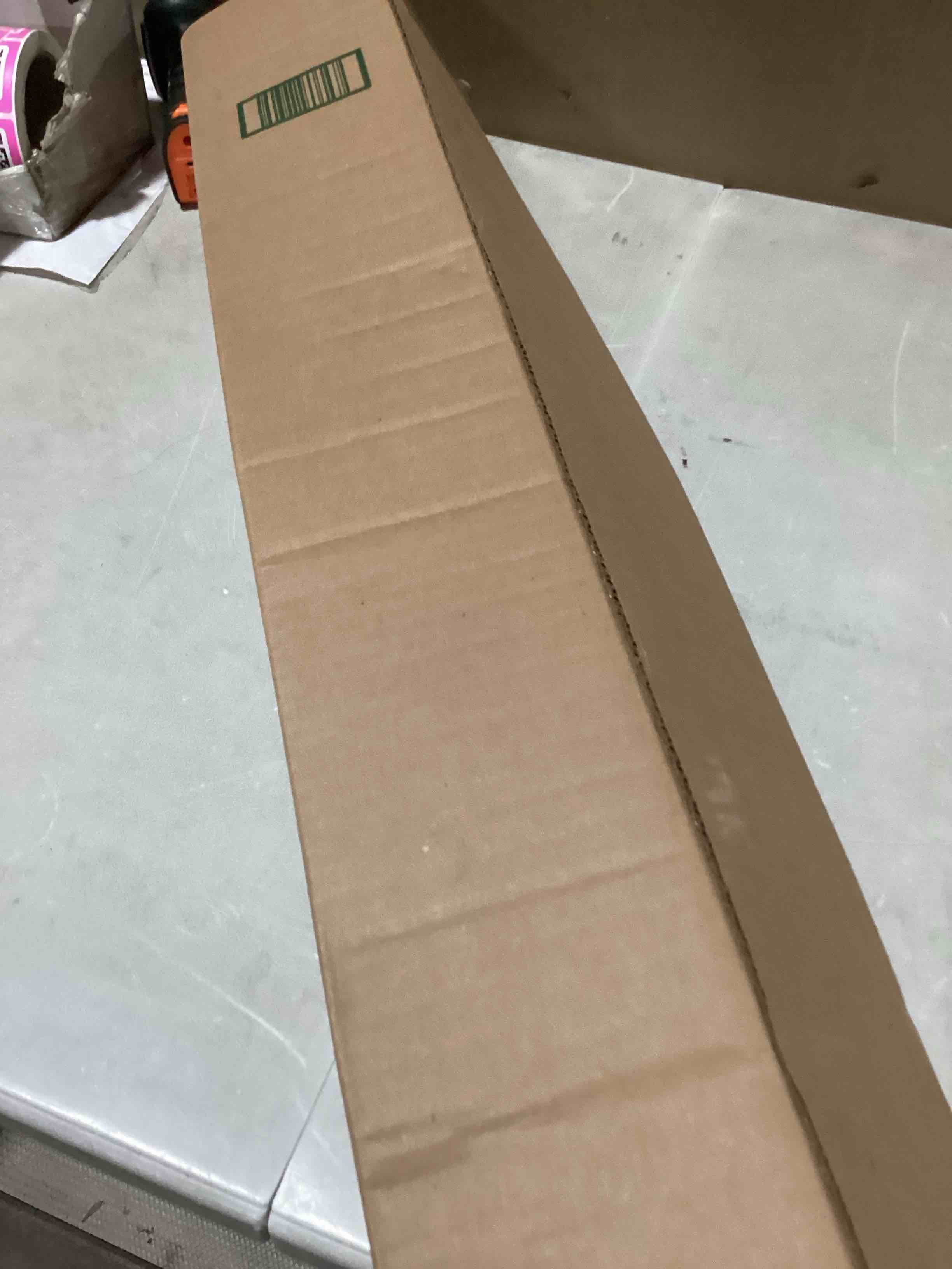 https://s3.amazonaws.com/lotting-images-prod/bidfta/PNK3636515_1755701017278.jpeg