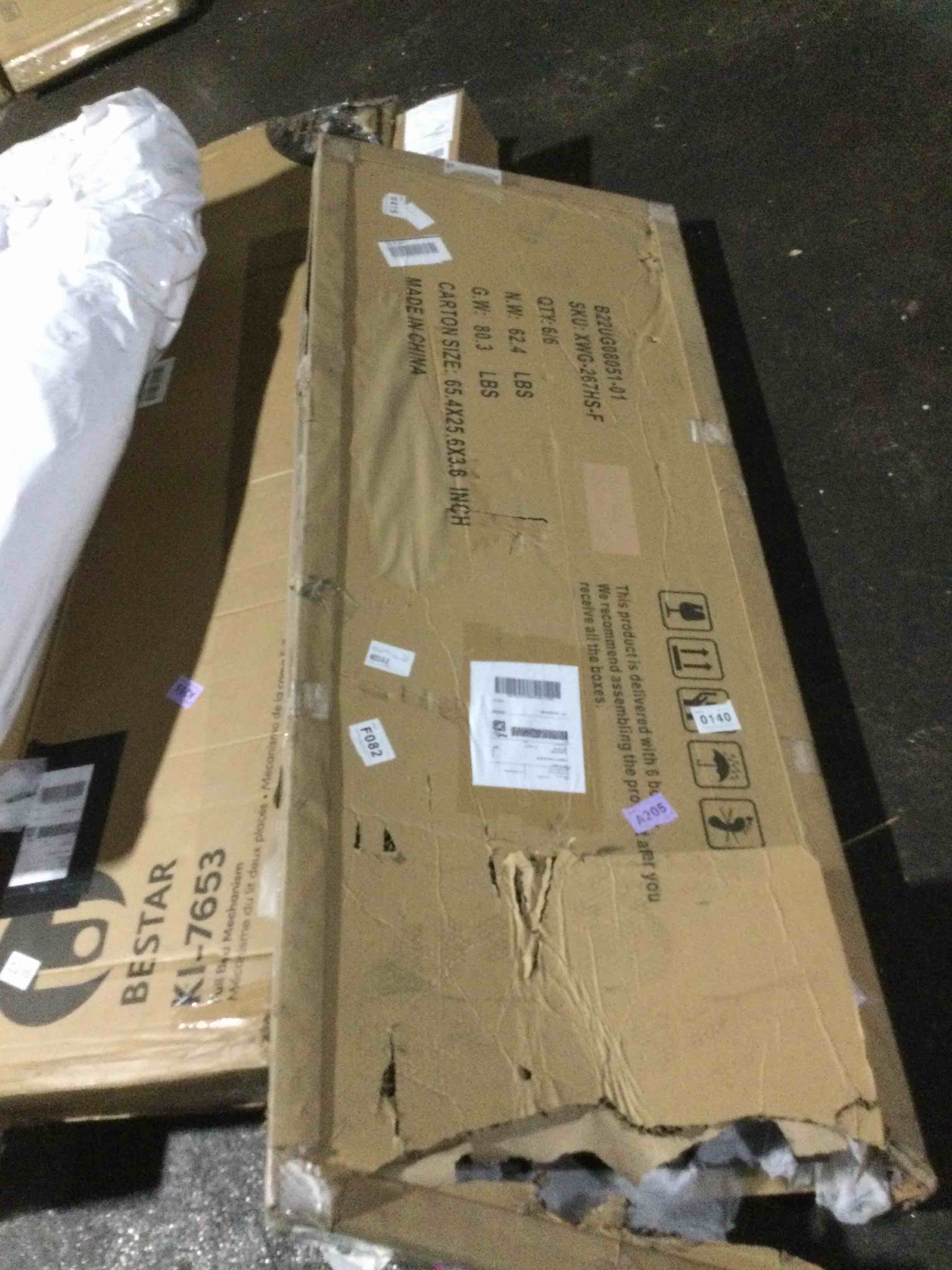 https://s3.amazonaws.com/lotting-images-prod/bidfta/PNK3637199_1750185213729.jpeg