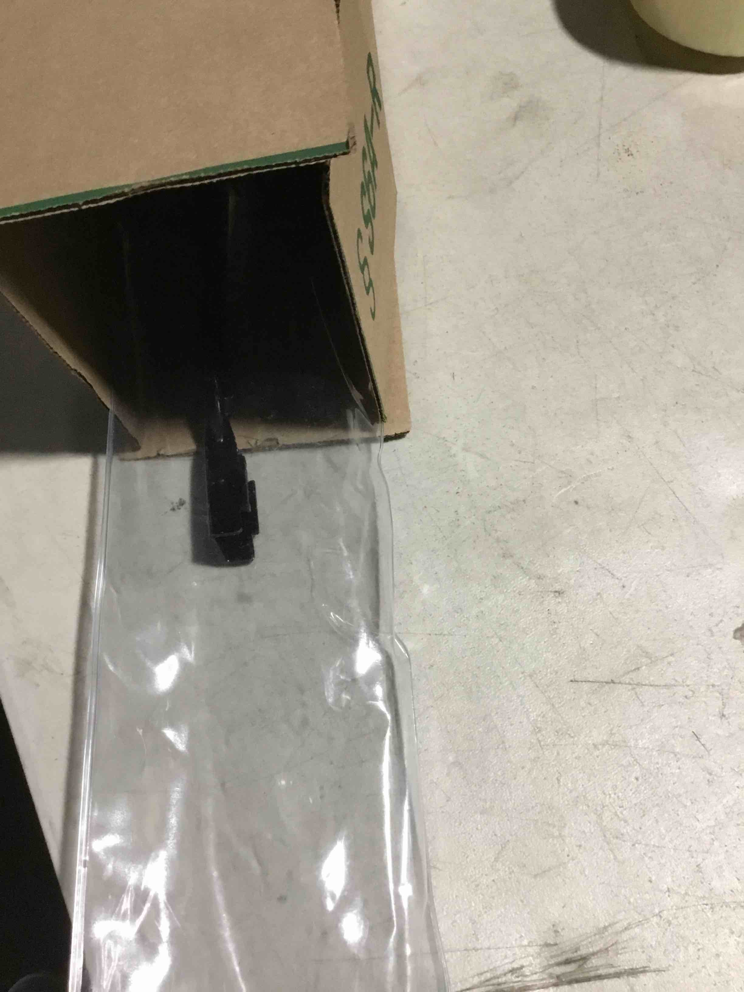 https://s3.amazonaws.com/lotting-images-prod/bidfta/PNK3637814_1750704631781.jpeg