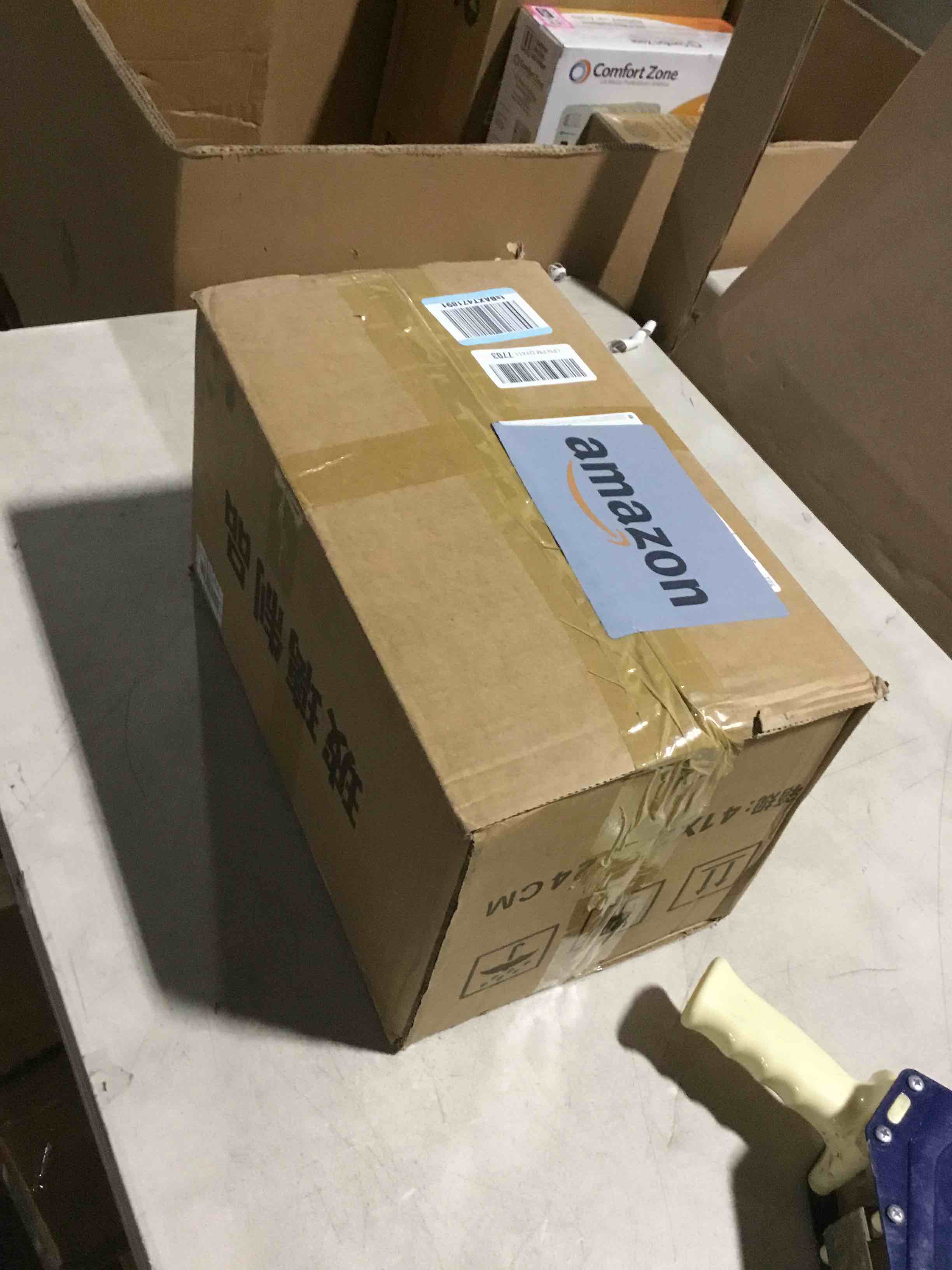 https://s3.amazonaws.com/lotting-images-prod/bidfta/PNK3637823_1750705985656.jpeg