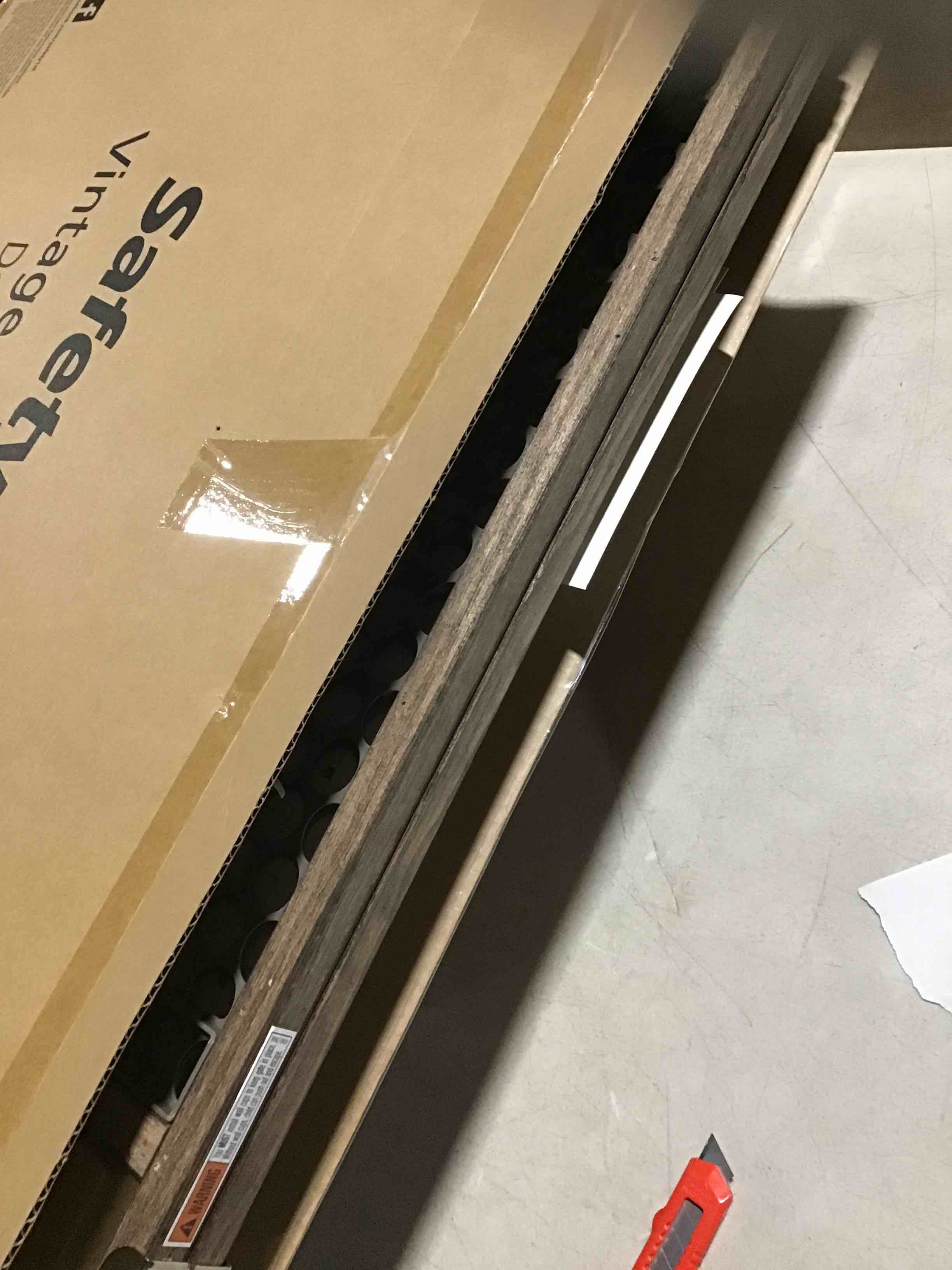 https://s3.amazonaws.com/lotting-images-prod/bidfta/PNK3637979_1750788006564.jpeg