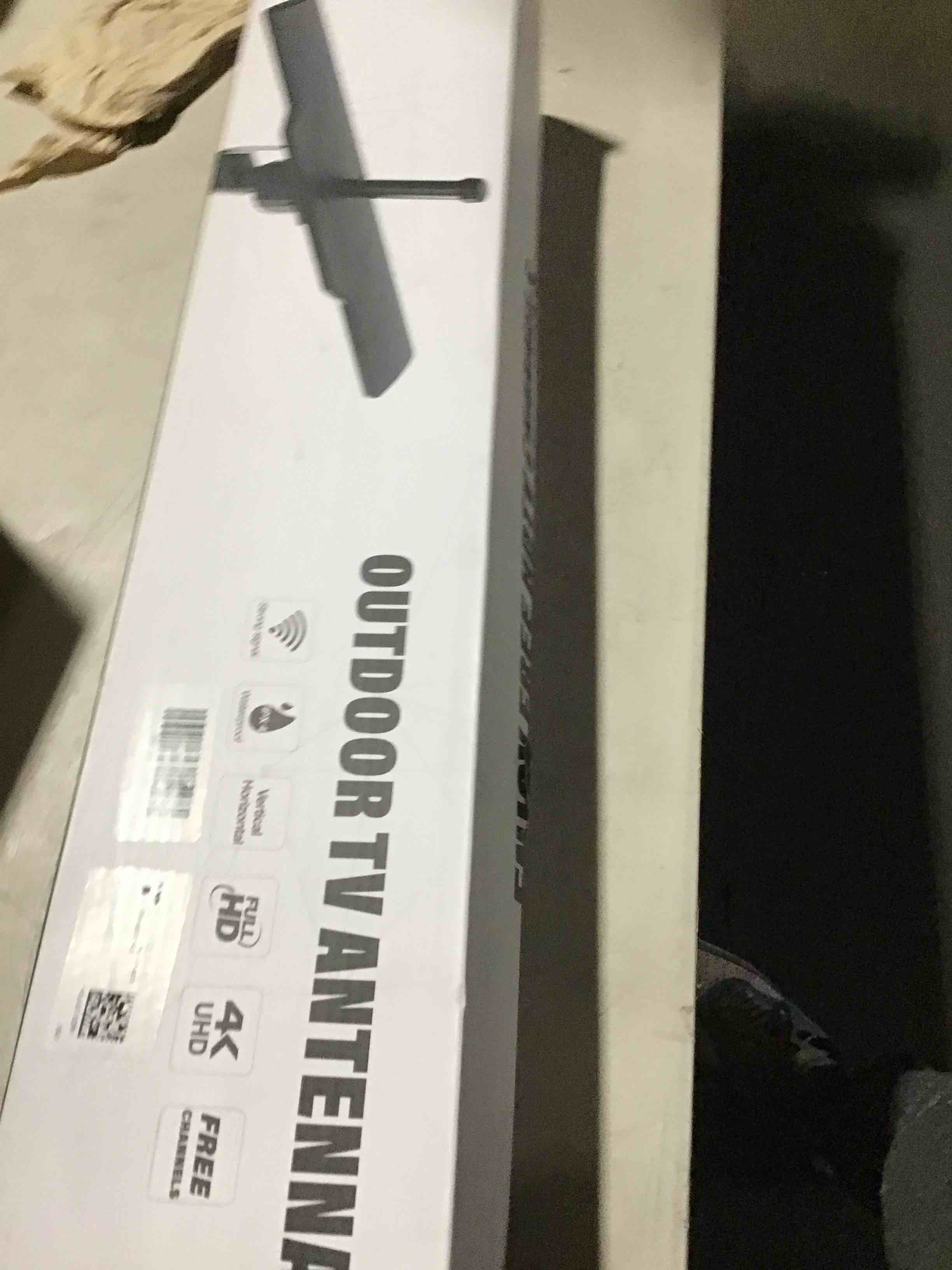https://s3.amazonaws.com/lotting-images-prod/bidfta/PNK3638016_1750791844944.jpeg