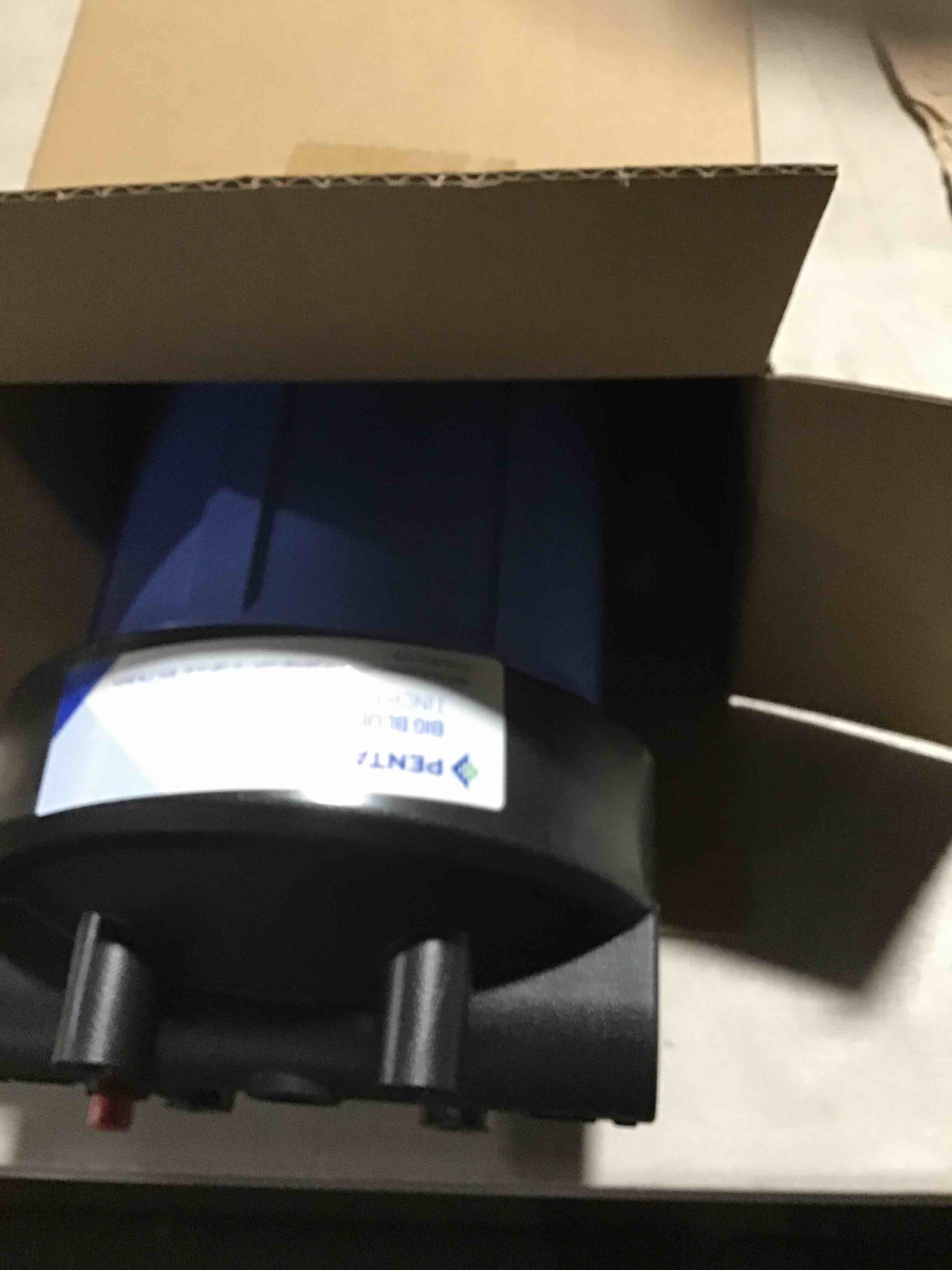 https://s3.amazonaws.com/lotting-images-prod/bidfta/PNK3638025_1750792665765.jpeg