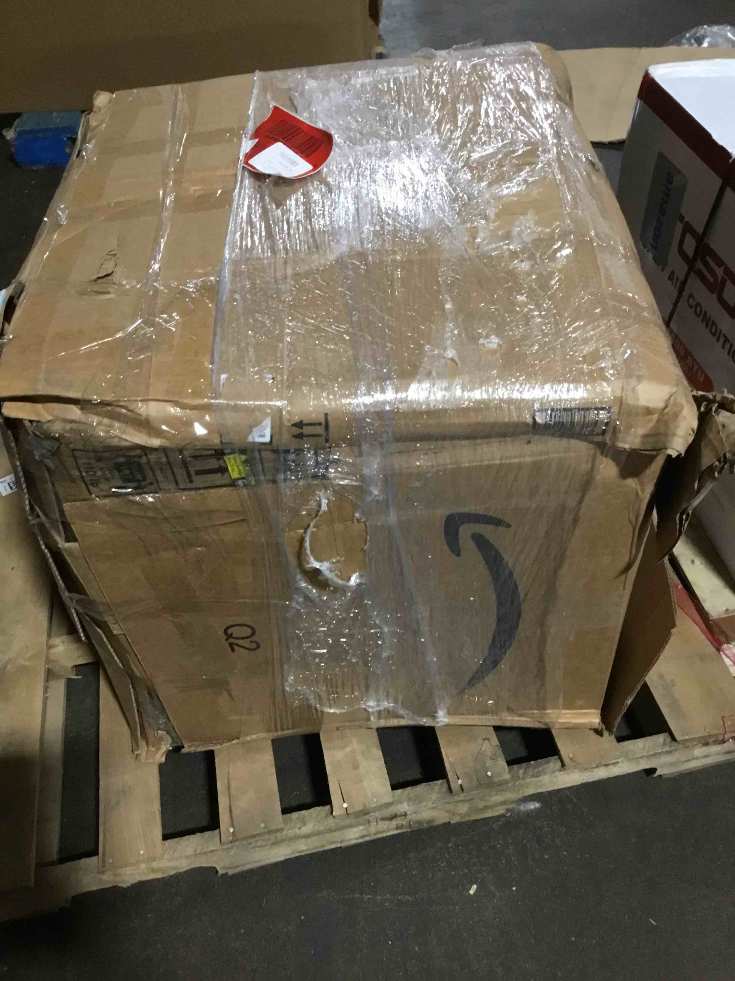 https://s3.amazonaws.com/lotting-images-prod/bidfta/PNK3638058_1750854207923.jpeg