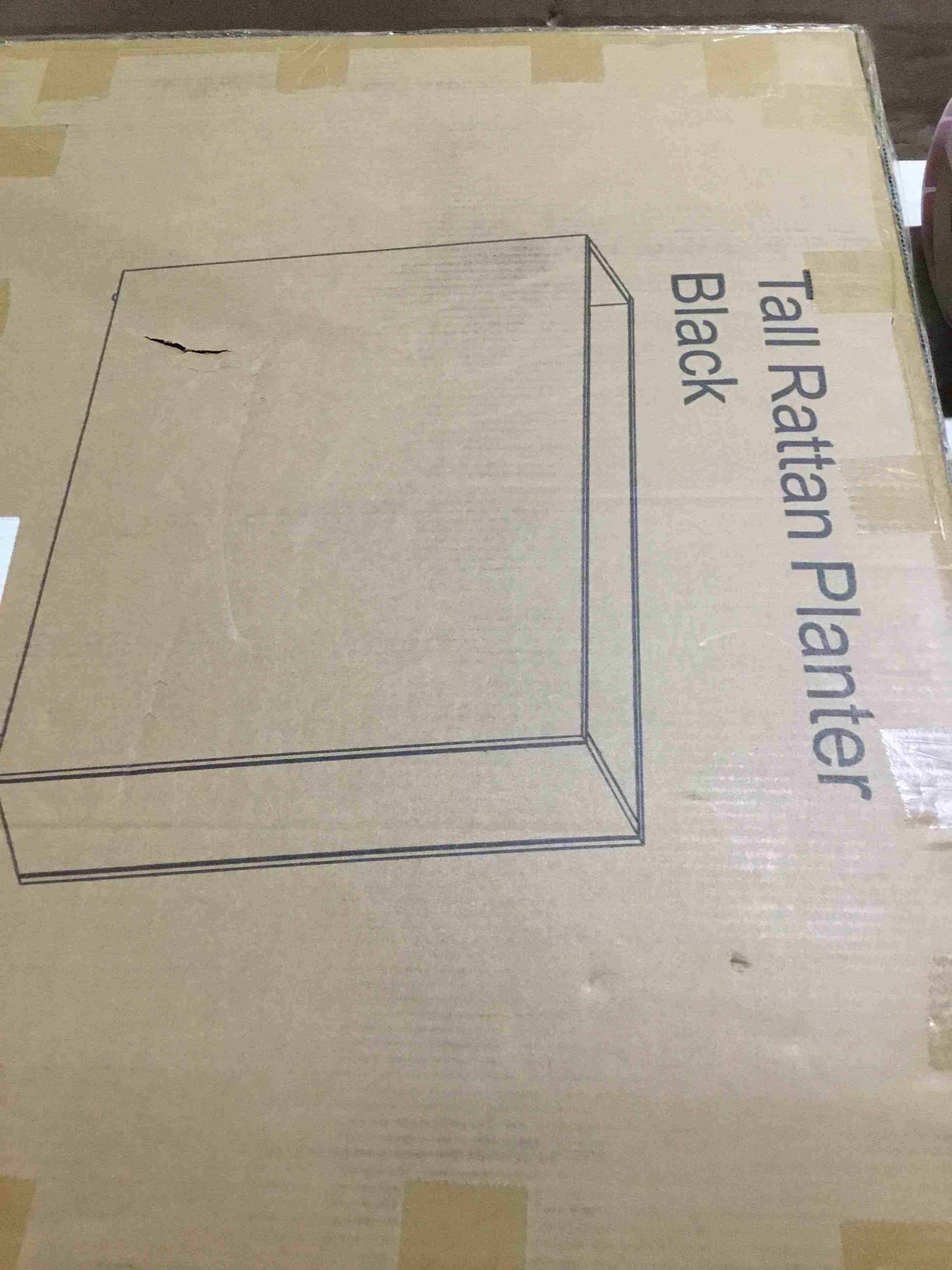 https://s3.amazonaws.com/lotting-images-prod/bidfta/PNK3638086_1750860166022.jpeg
