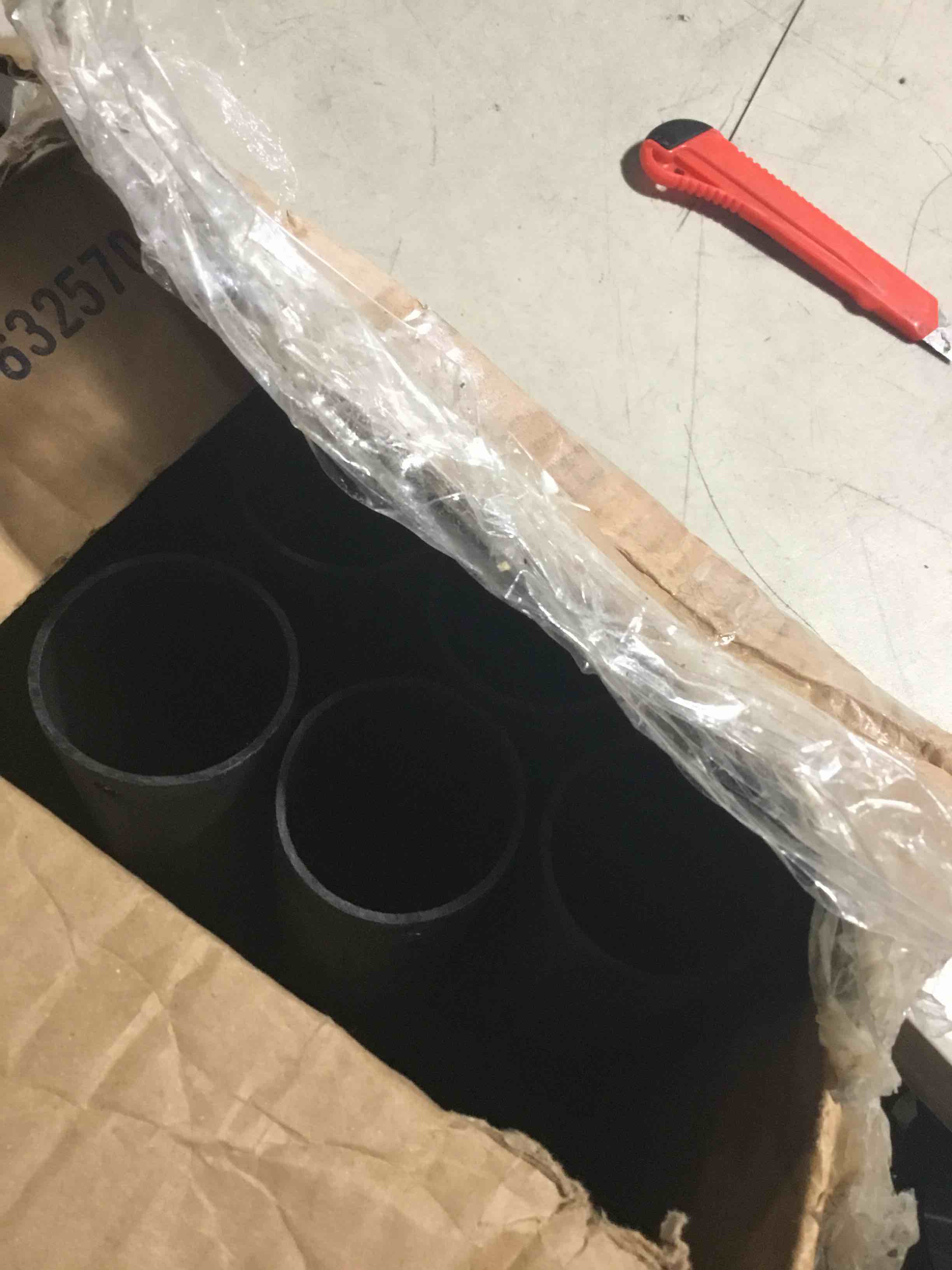 https://s3.amazonaws.com/lotting-images-prod/bidfta/PNK3638277_1750953978809.jpeg