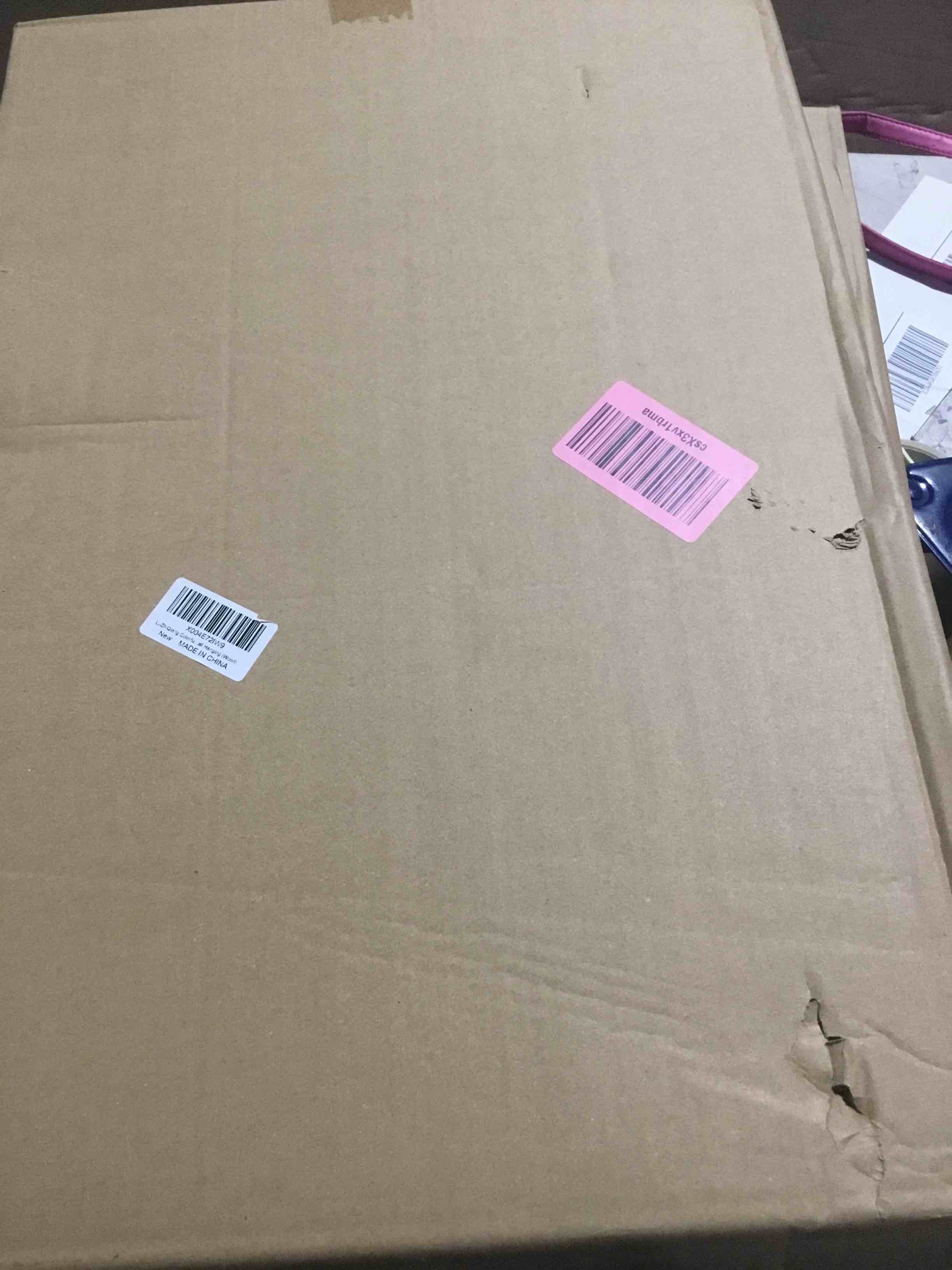 https://s3.amazonaws.com/lotting-images-prod/bidfta/PNK3638295_1750956240117.jpeg