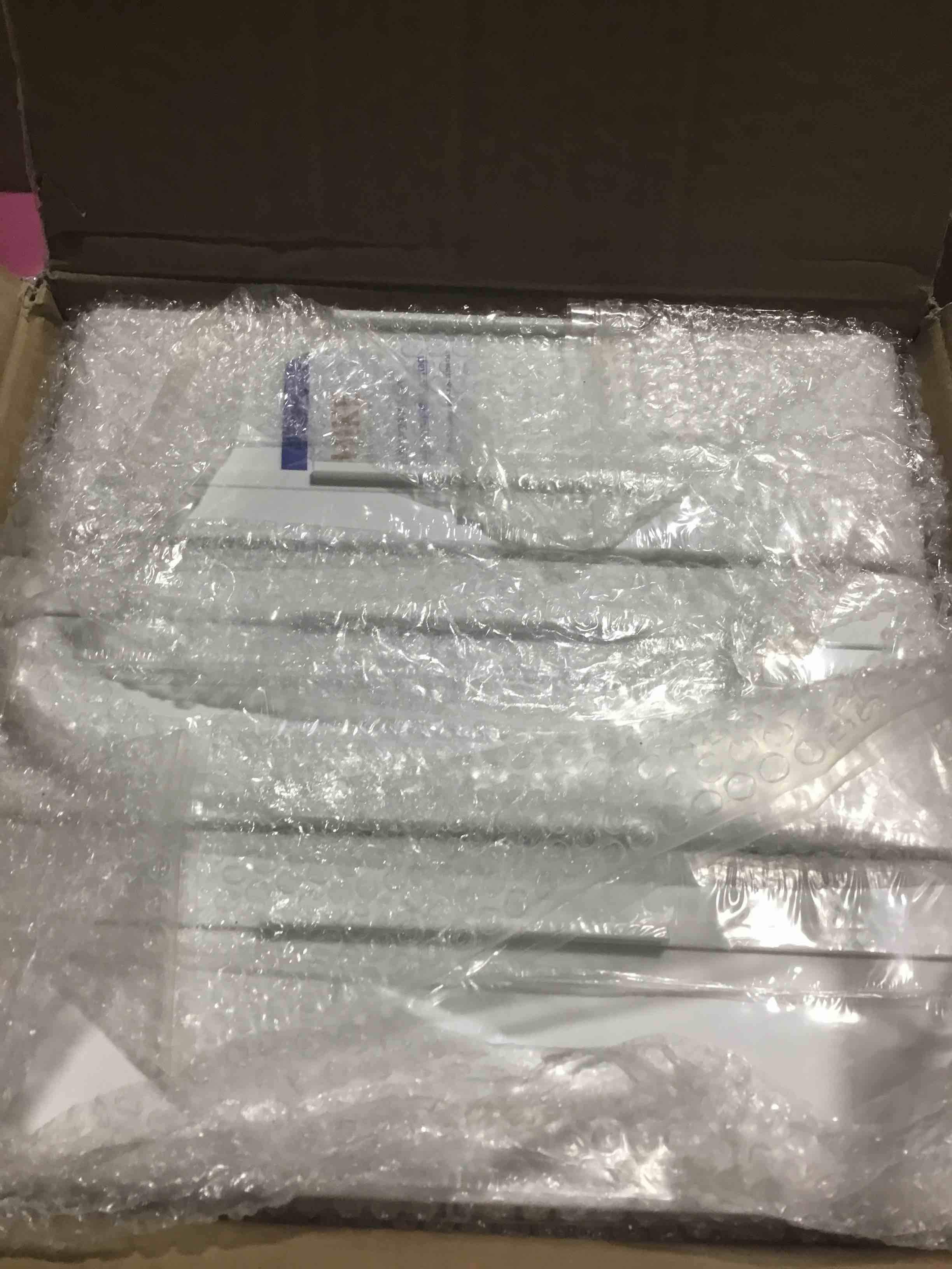 https://s3.amazonaws.com/lotting-images-prod/bidfta/PNK3638343_1750962585954.jpeg