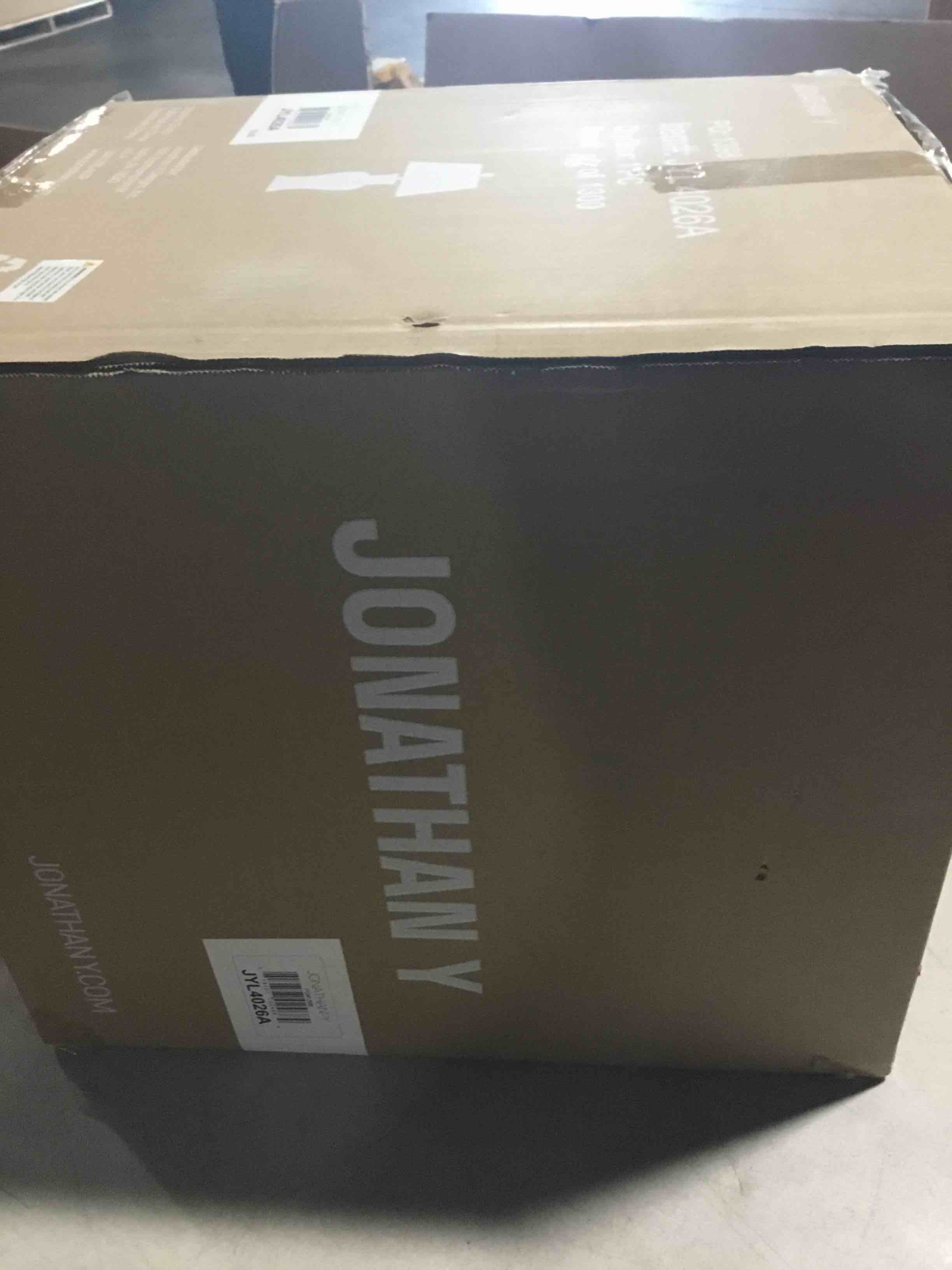 https://s3.amazonaws.com/lotting-images-prod/bidfta/PNK3638354_1750963701646.jpeg