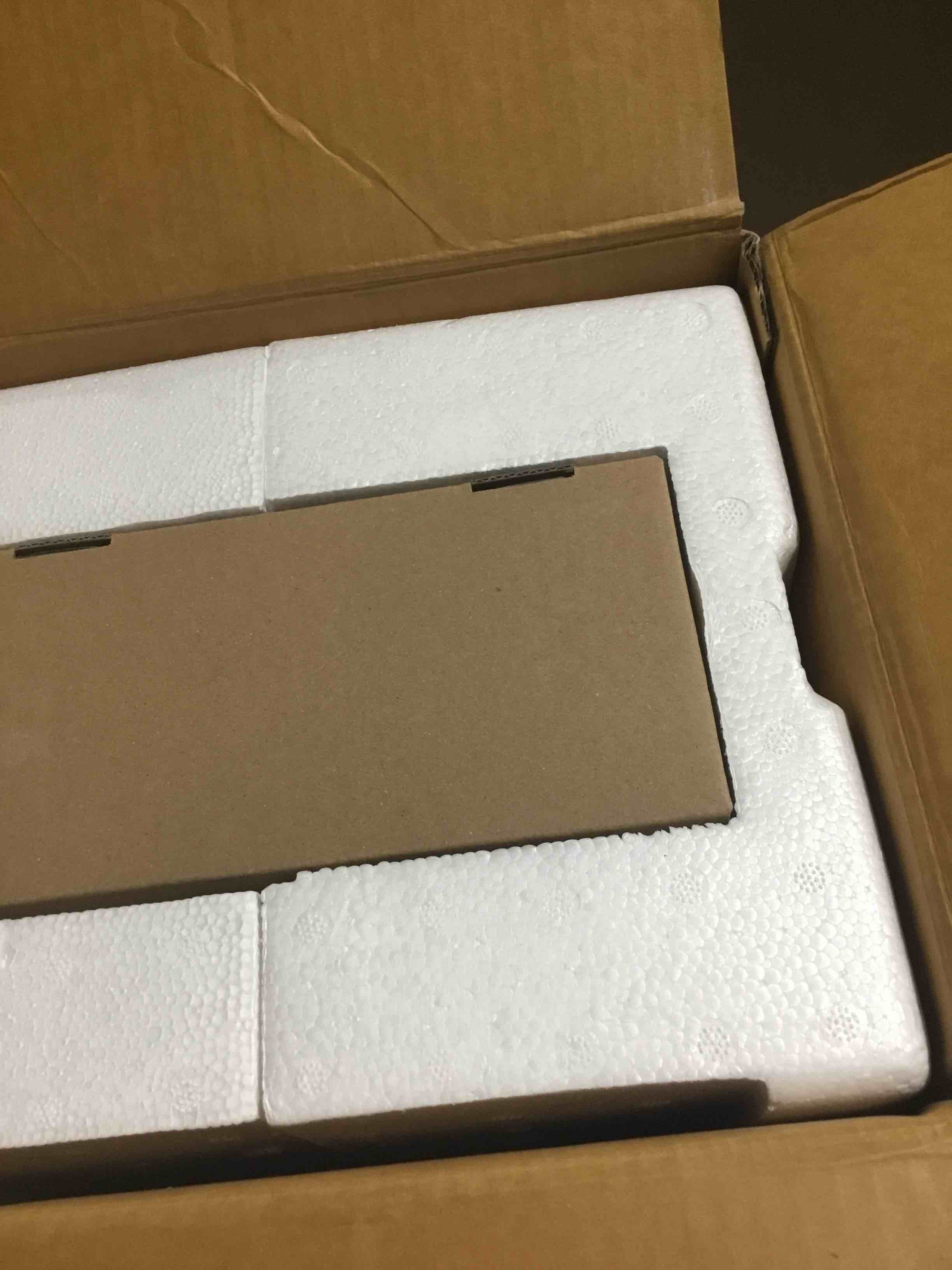https://s3.amazonaws.com/lotting-images-prod/bidfta/PNK3638511_1751045079481.jpeg