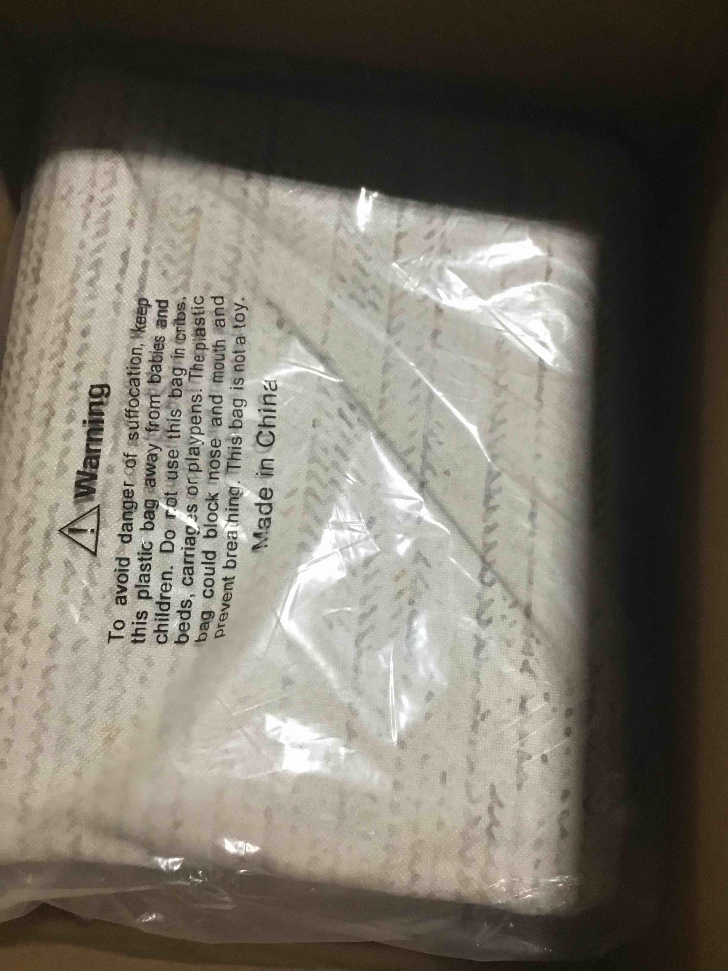 https://s3.amazonaws.com/lotting-images-prod/bidfta/PNK3638513_1751046475971.jpeg