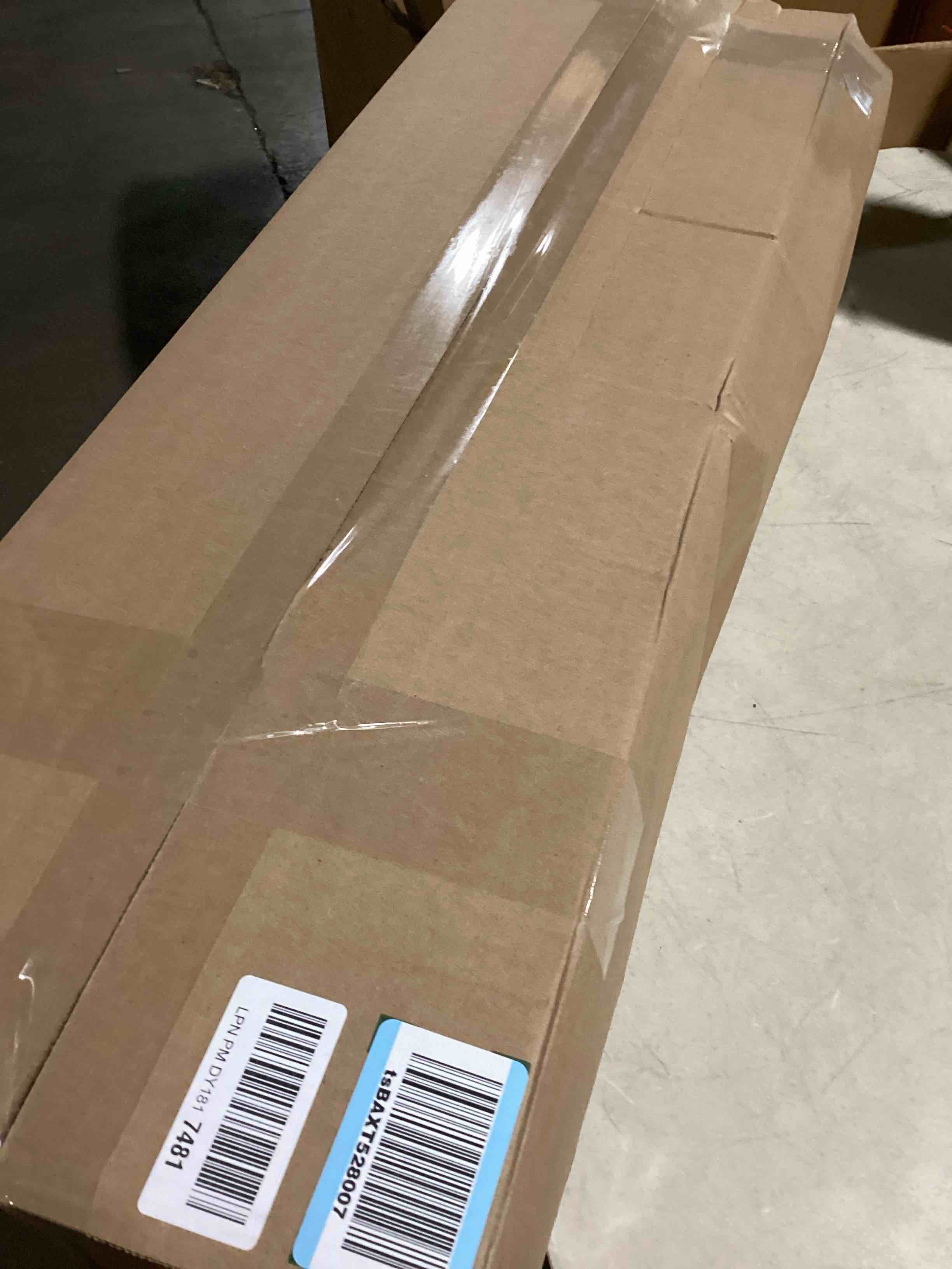 https://s3.amazonaws.com/lotting-images-prod/bidfta/PNK3639002_1751544605116.jpeg
