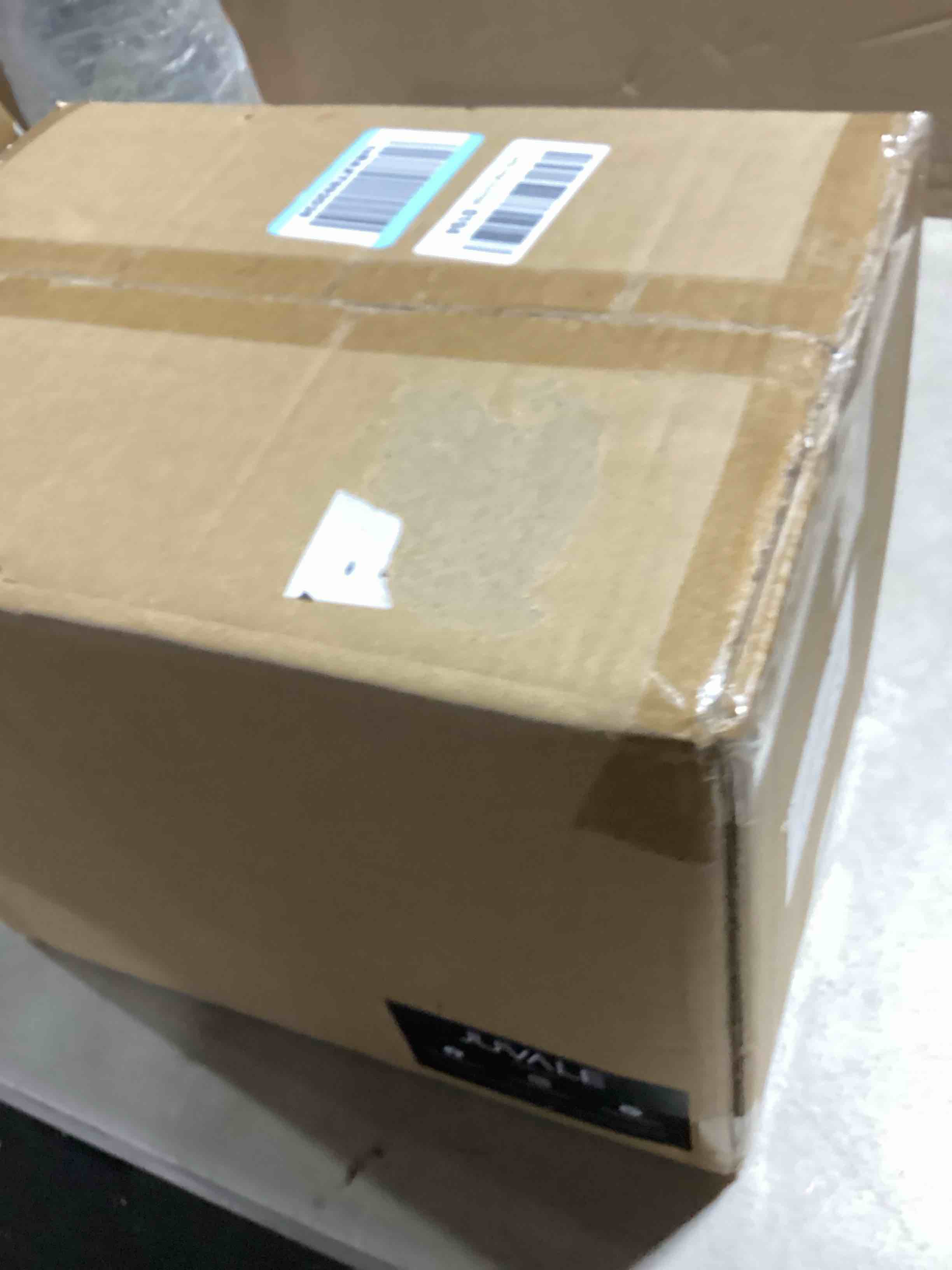 https://s3.amazonaws.com/lotting-images-prod/bidfta/PNK3639214_1751974067661.jpeg