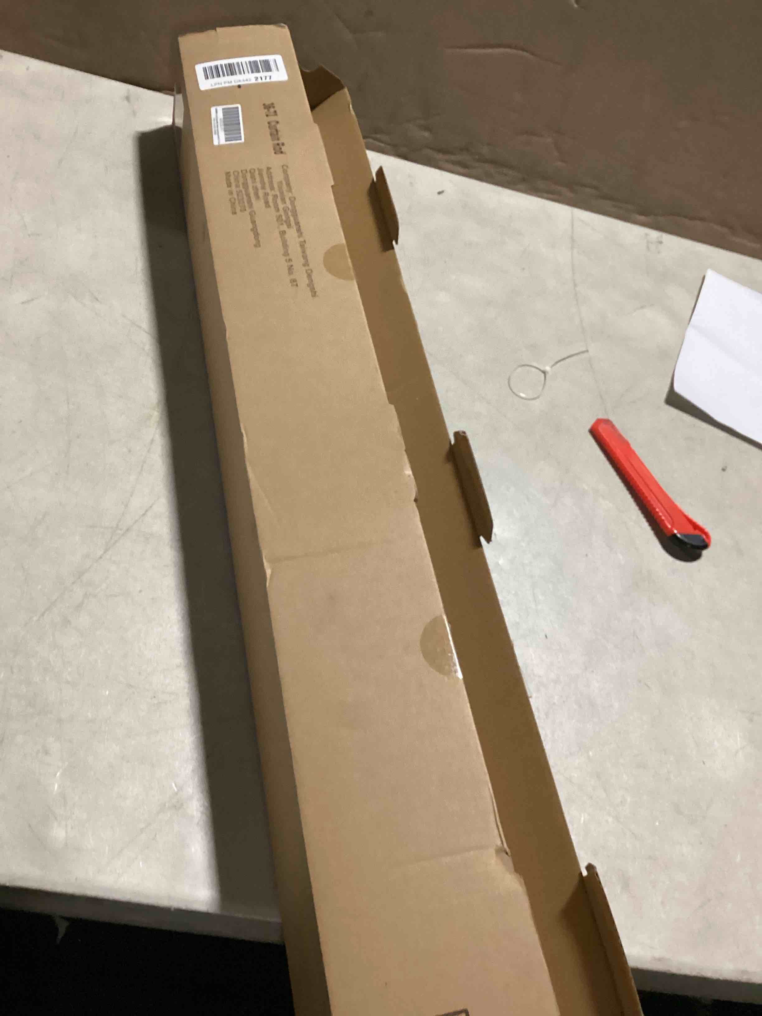 https://s3.amazonaws.com/lotting-images-prod/bidfta/PNK3639305_1751991391199.jpeg