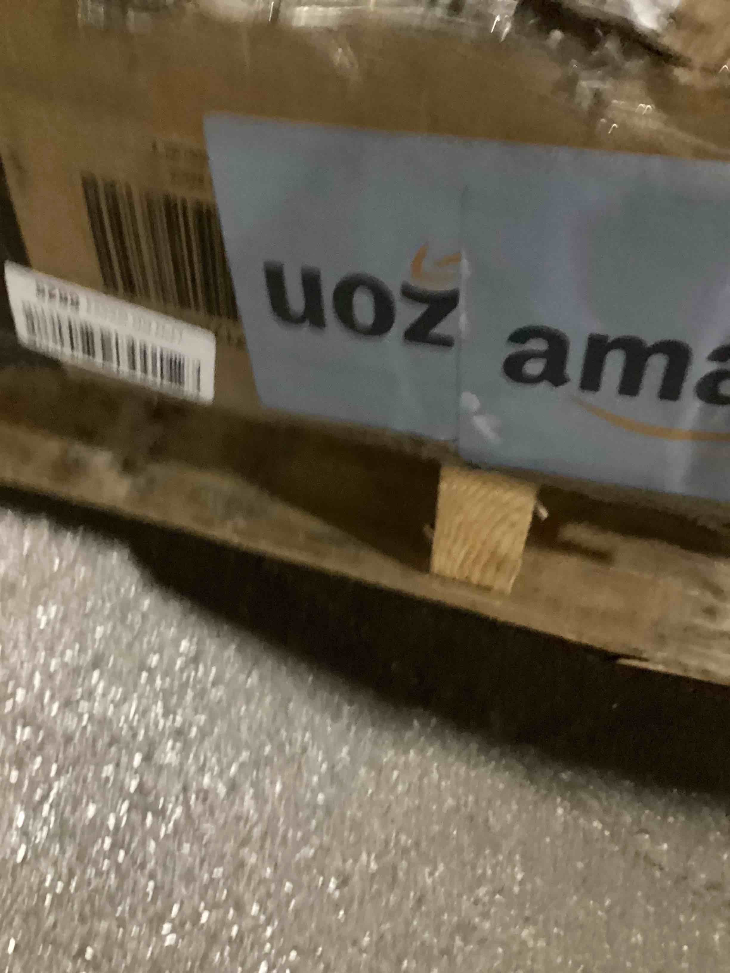 https://s3.amazonaws.com/lotting-images-prod/bidfta/PNK3639489_1752153776978.jpeg