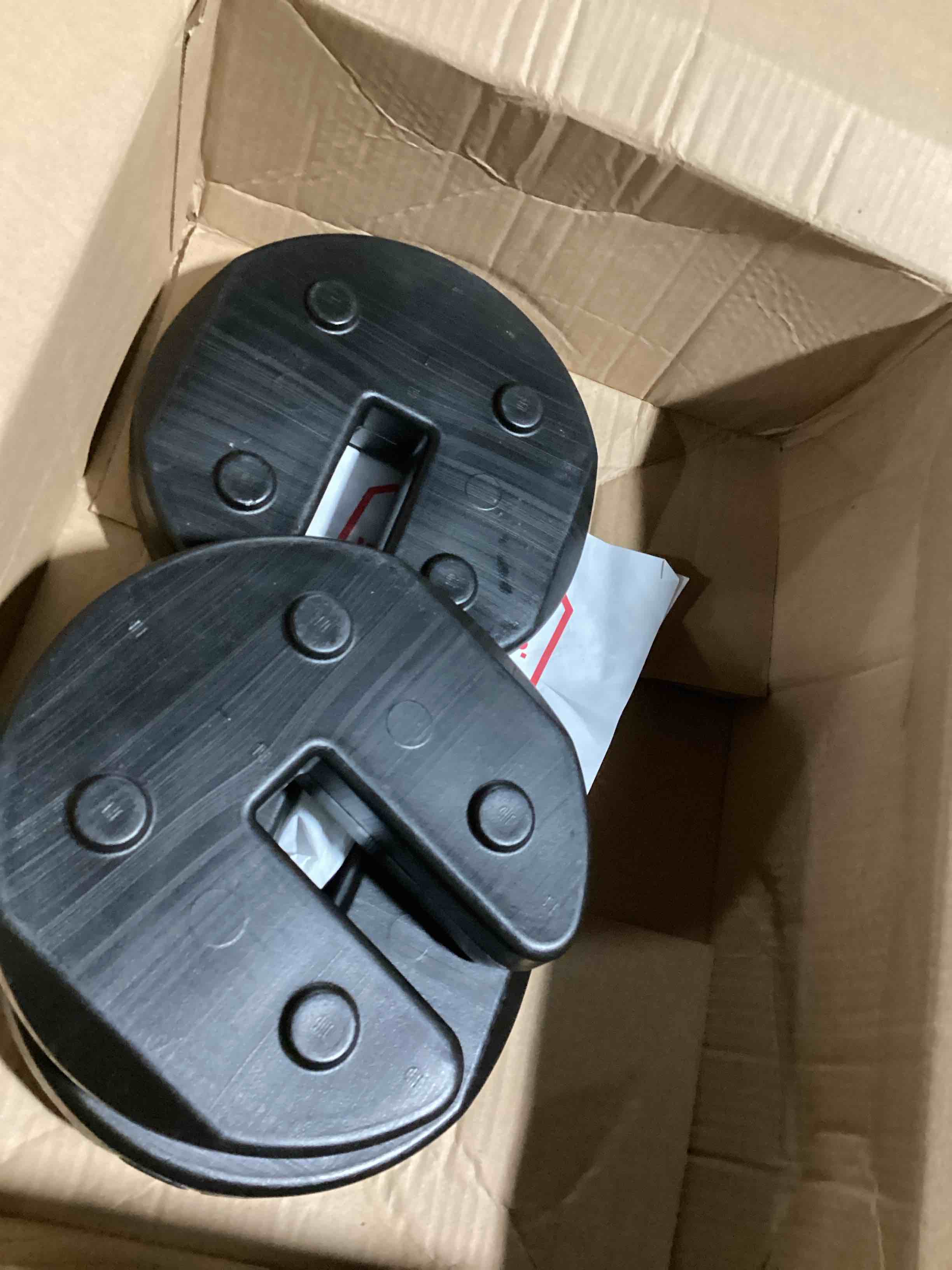 https://s3.amazonaws.com/lotting-images-prod/bidfta/PNK3639701_1752257474420.jpeg