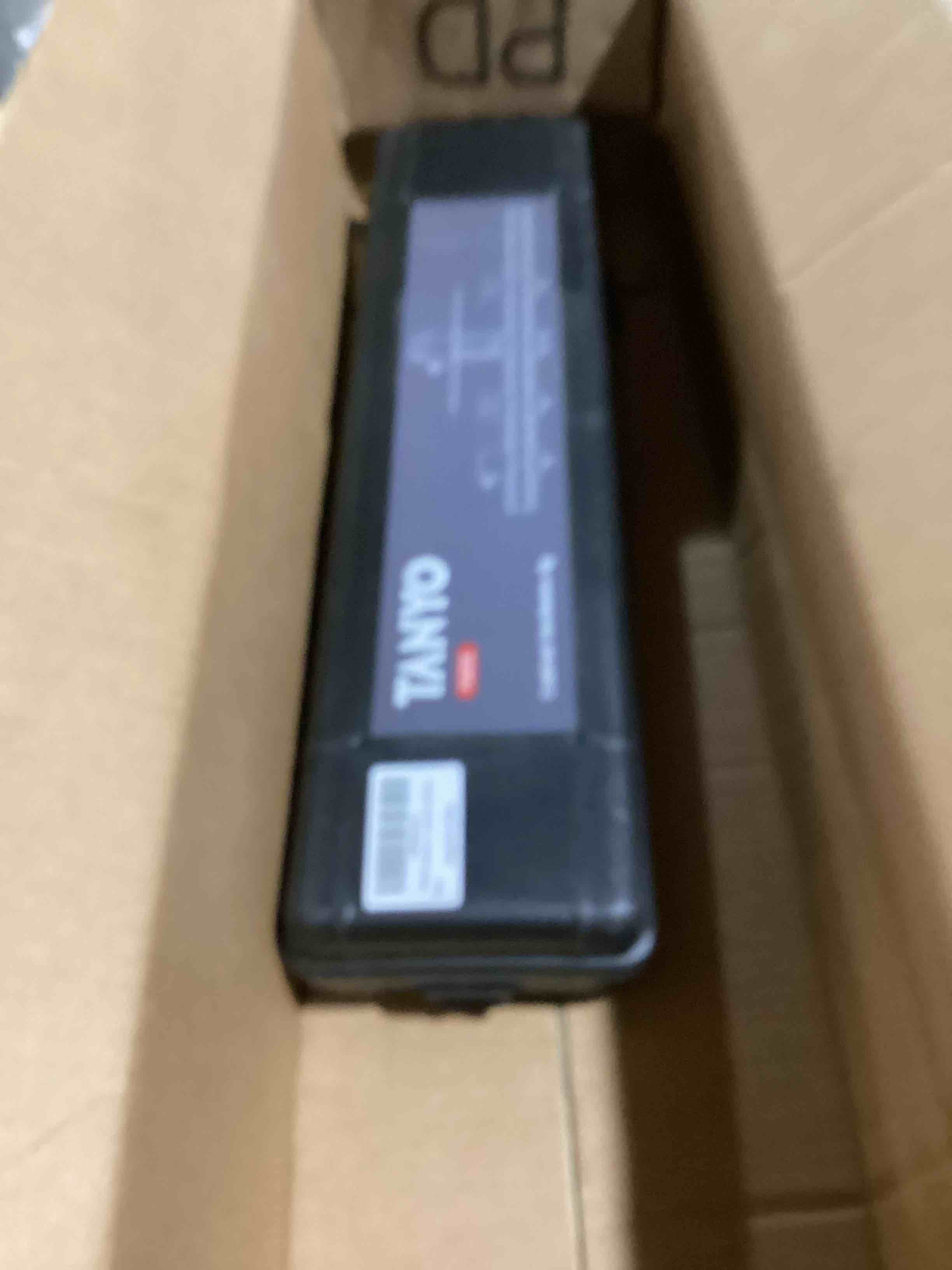https://s3.amazonaws.com/lotting-images-prod/bidfta/PNK3639818_1752520077850.jpeg