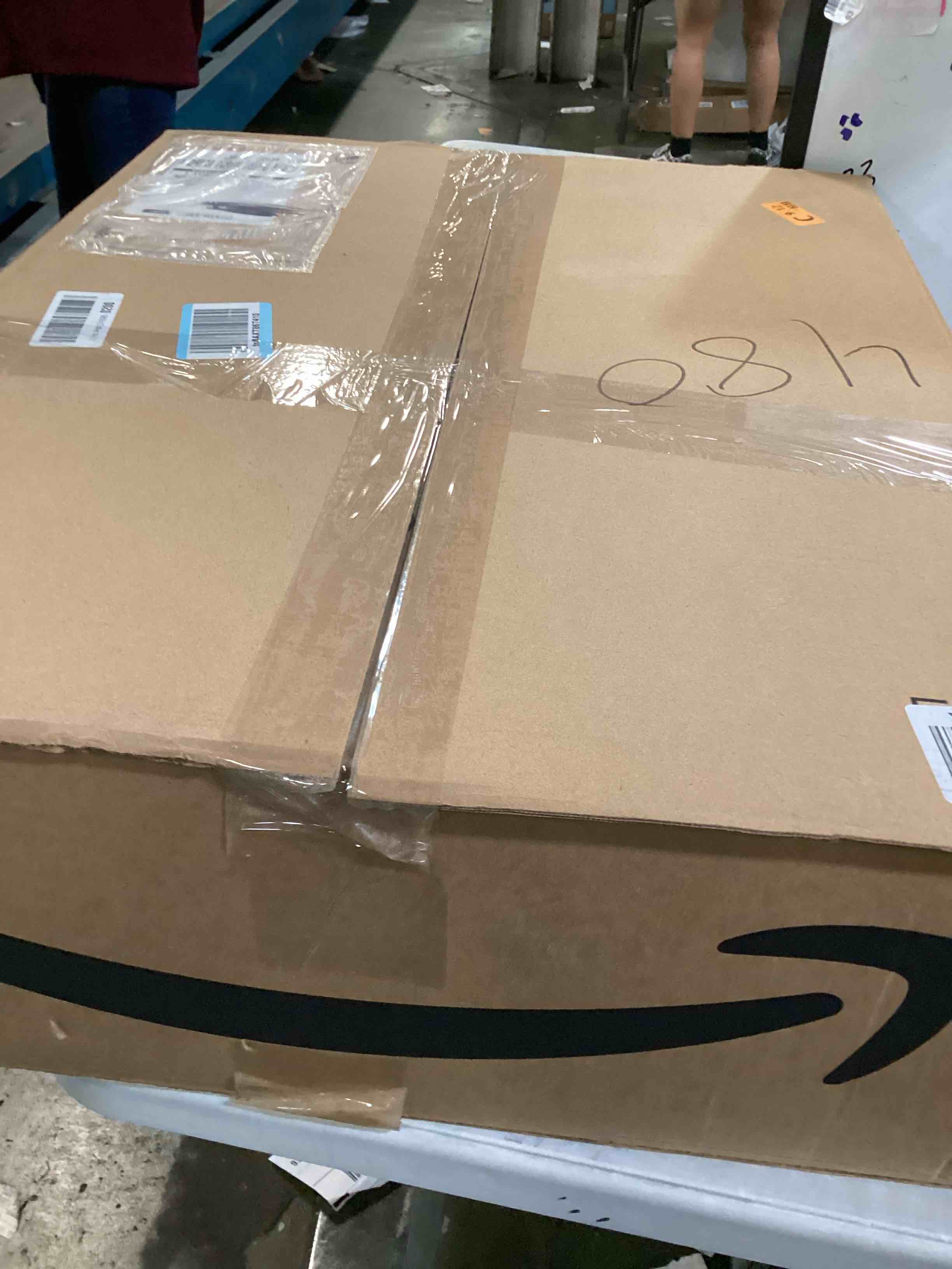 https://s3.amazonaws.com/lotting-images-prod/bidfta/PNK3640044_1747251729934.jpeg