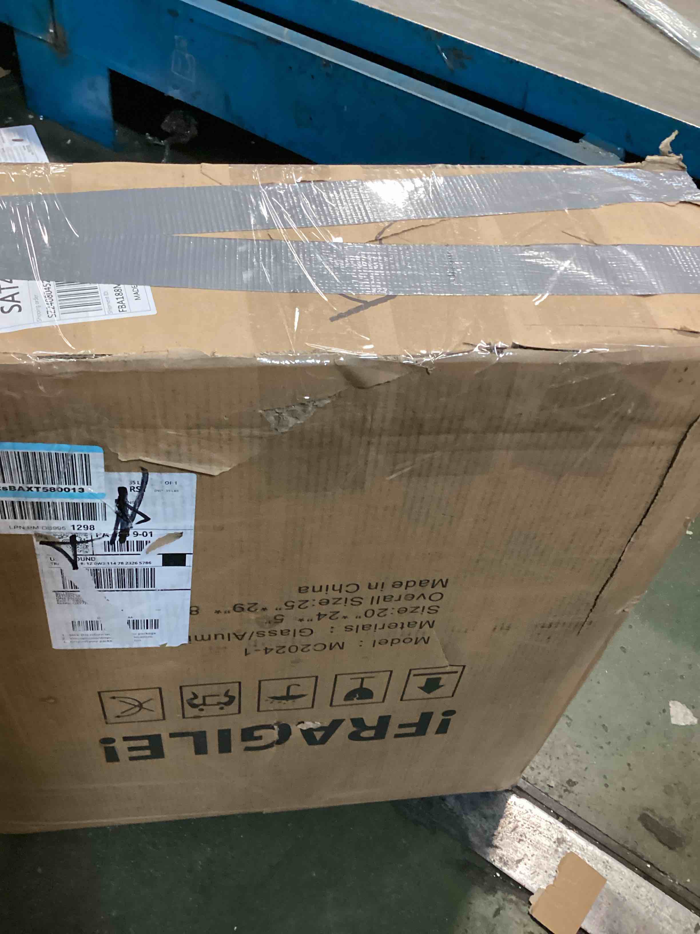 https://s3.amazonaws.com/lotting-images-prod/bidfta/PNK3640463_1747416175771.jpeg