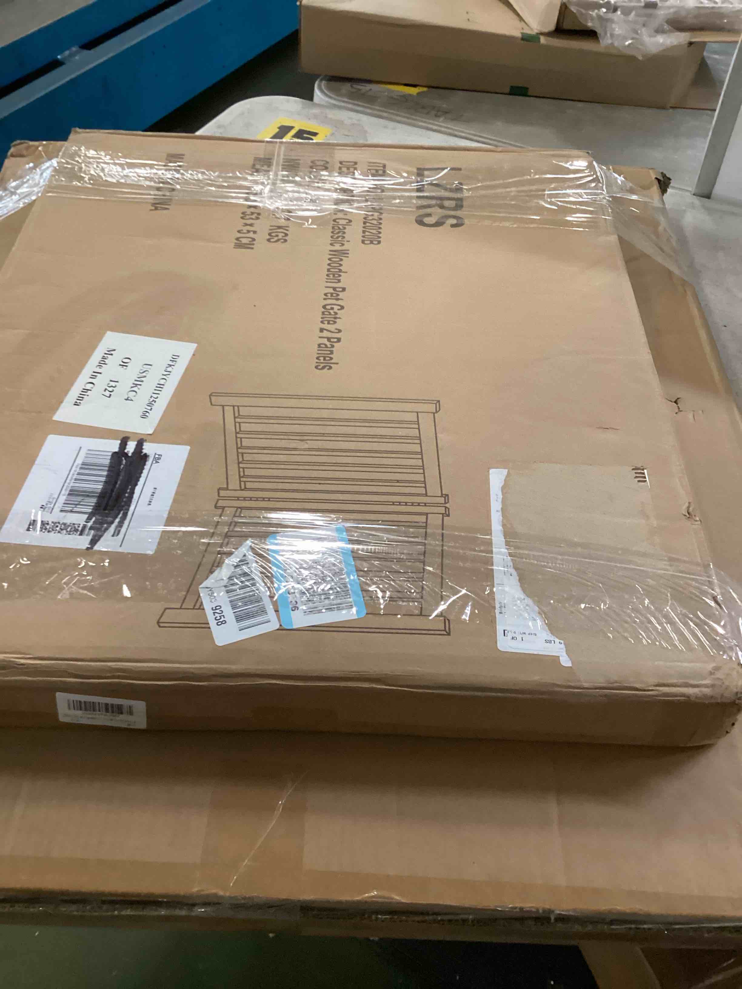 https://s3.amazonaws.com/lotting-images-prod/bidfta/PNK3642316_1748530912306.jpeg