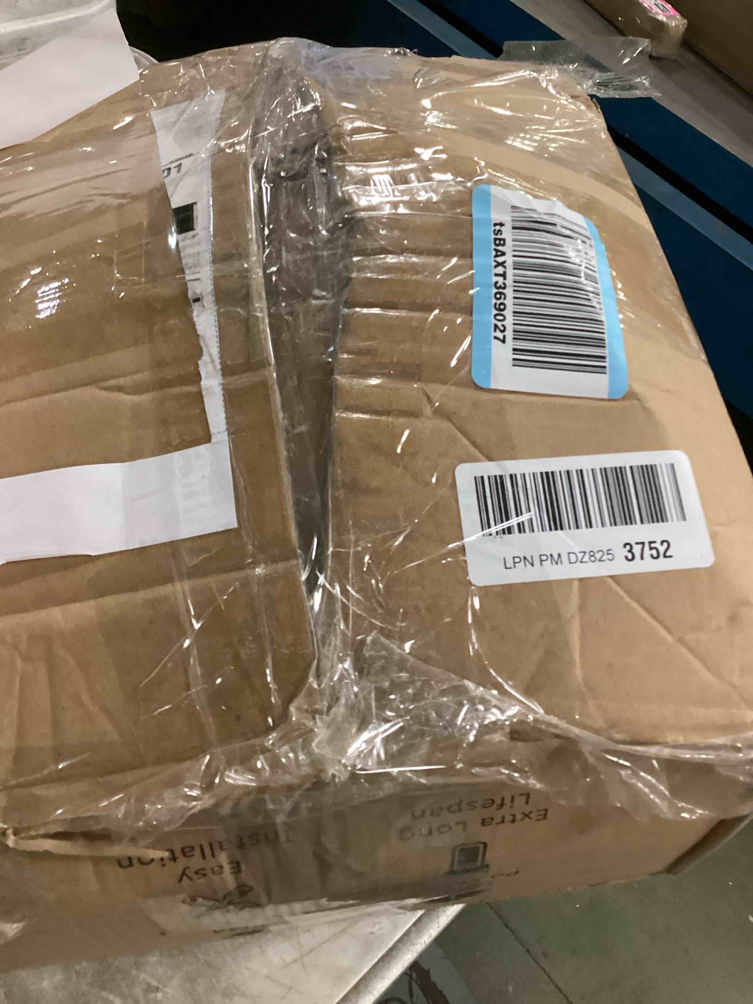 https://s3.amazonaws.com/lotting-images-prod/bidfta/PNK3642493_1748607291229.jpeg