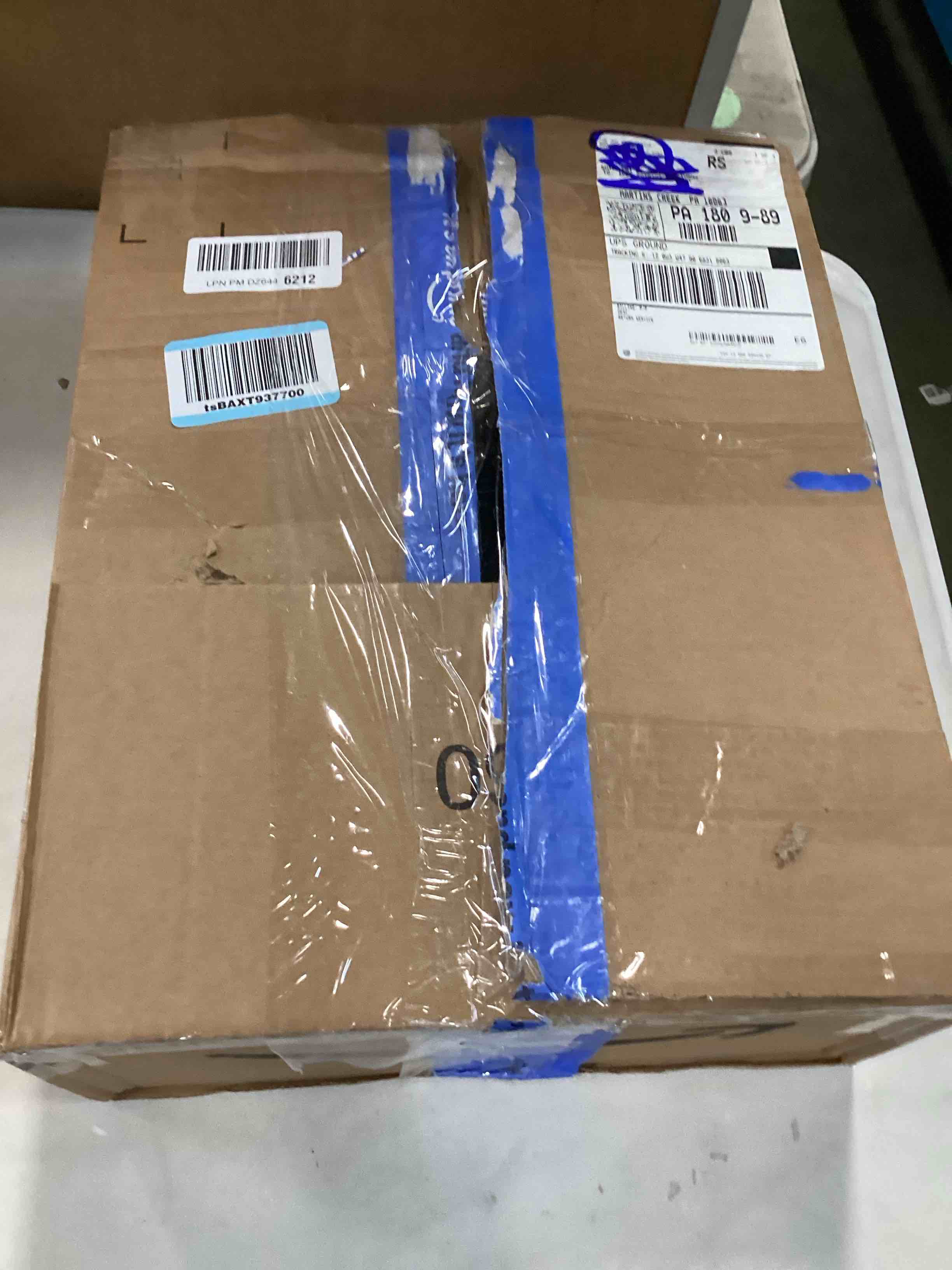 https://s3.amazonaws.com/lotting-images-prod/bidfta/PNK3644805_1750944564828.jpeg