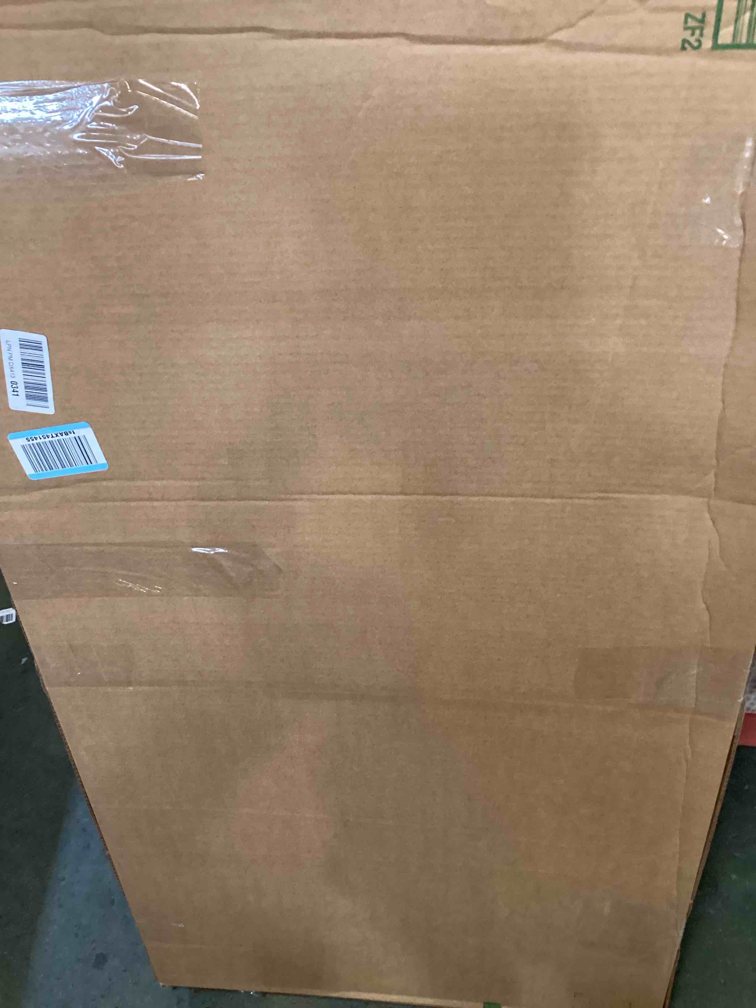 https://s3.amazonaws.com/lotting-images-prod/bidfta/PNK3645027_1751030915999.jpeg