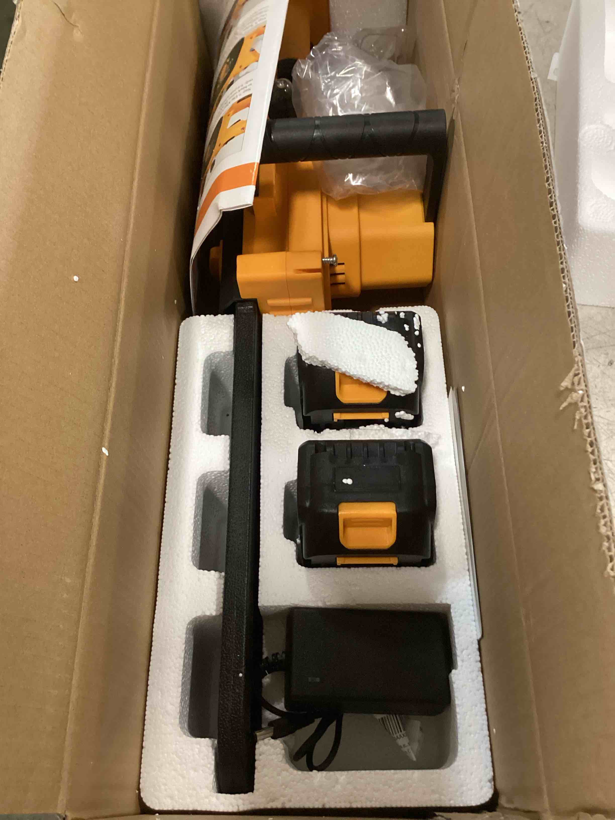 https://s3.amazonaws.com/lotting-images-prod/bidfta/PNK3645147_1751042534690.jpeg