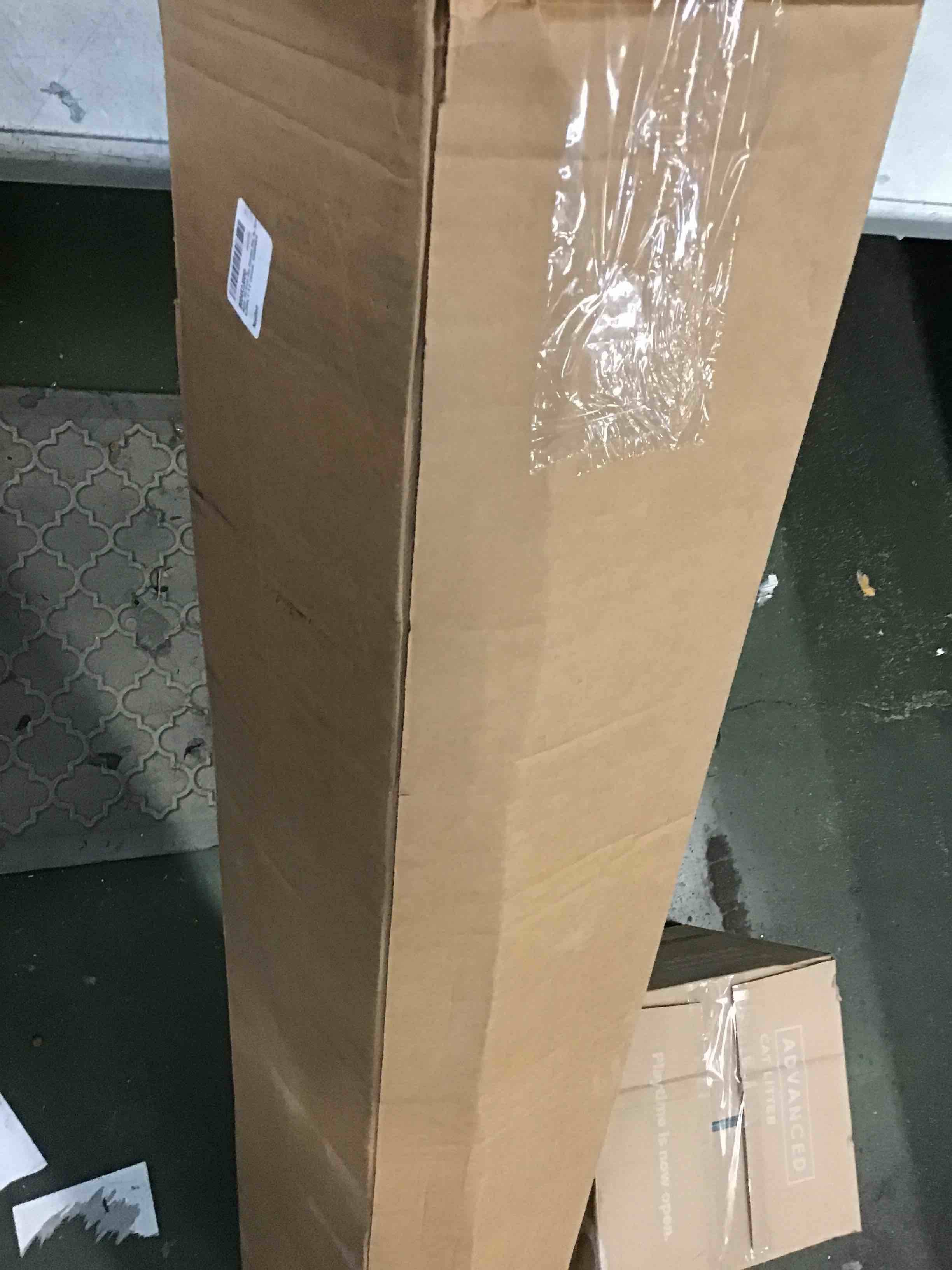 https://s3.amazonaws.com/lotting-images-prod/bidfta/PNK3646241_1747236003734.jpeg