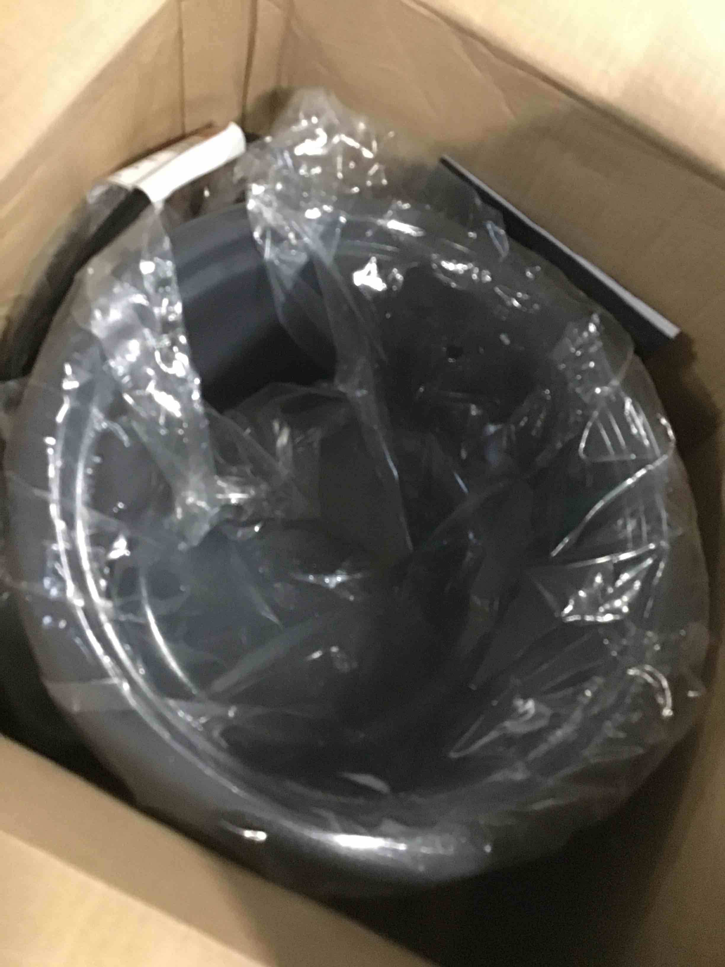 https://s3.amazonaws.com/lotting-images-prod/bidfta/PNK3648179_1748525157254.jpeg