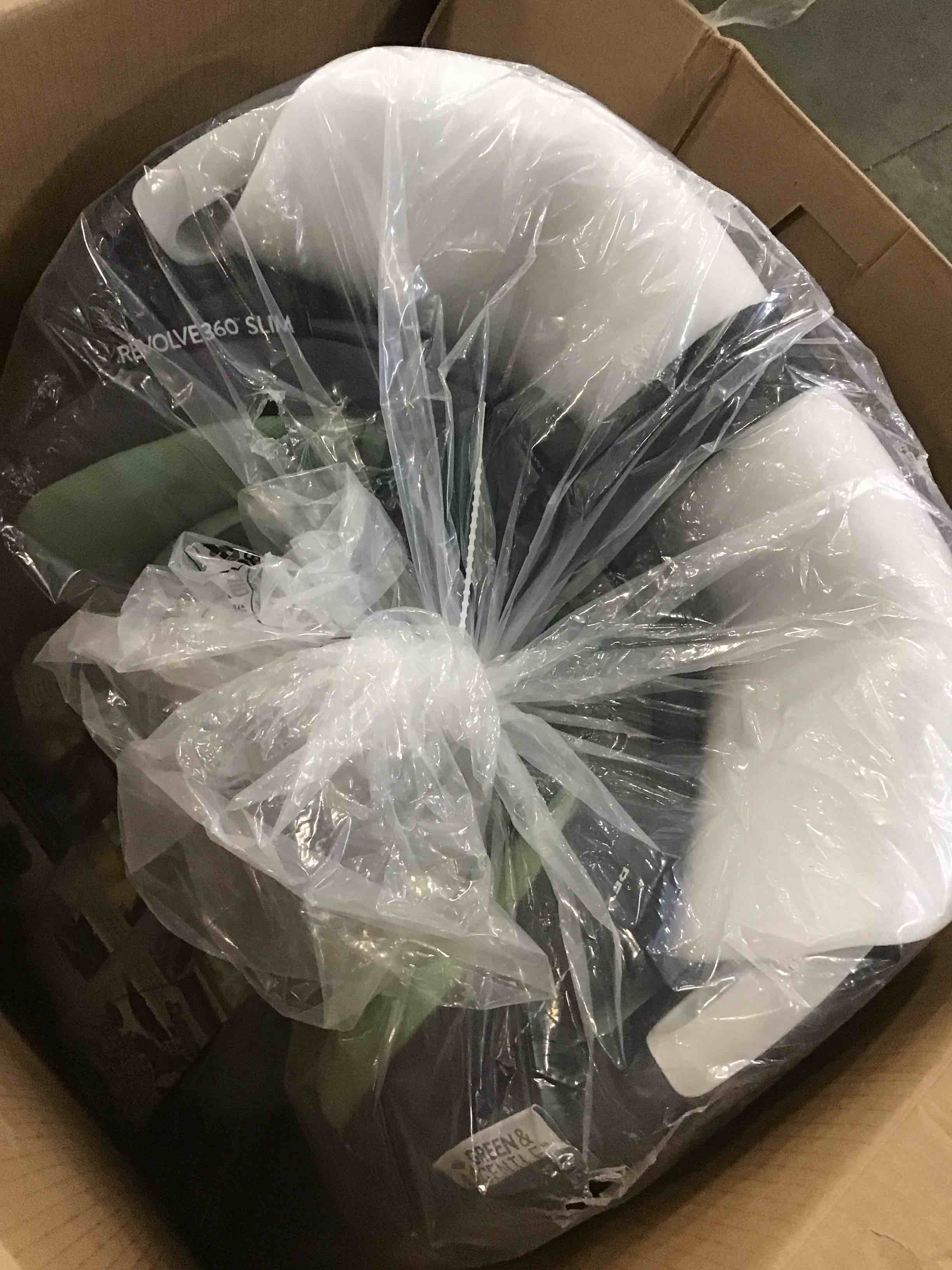 https://s3.amazonaws.com/lotting-images-prod/bidfta/PNK3648340_1748545057530.jpeg