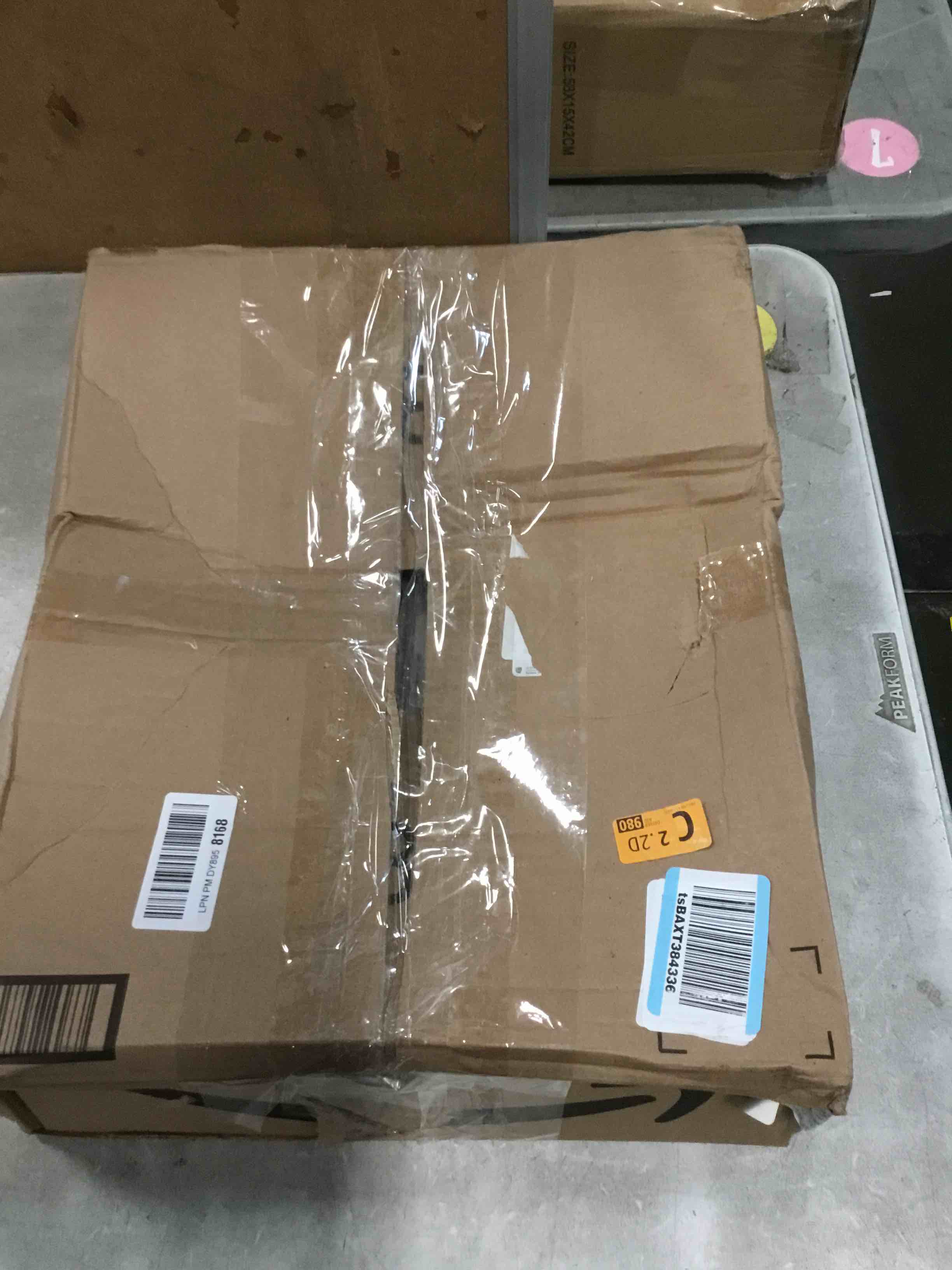 https://s3.amazonaws.com/lotting-images-prod/bidfta/PNK3649414_1747236201485.jpeg