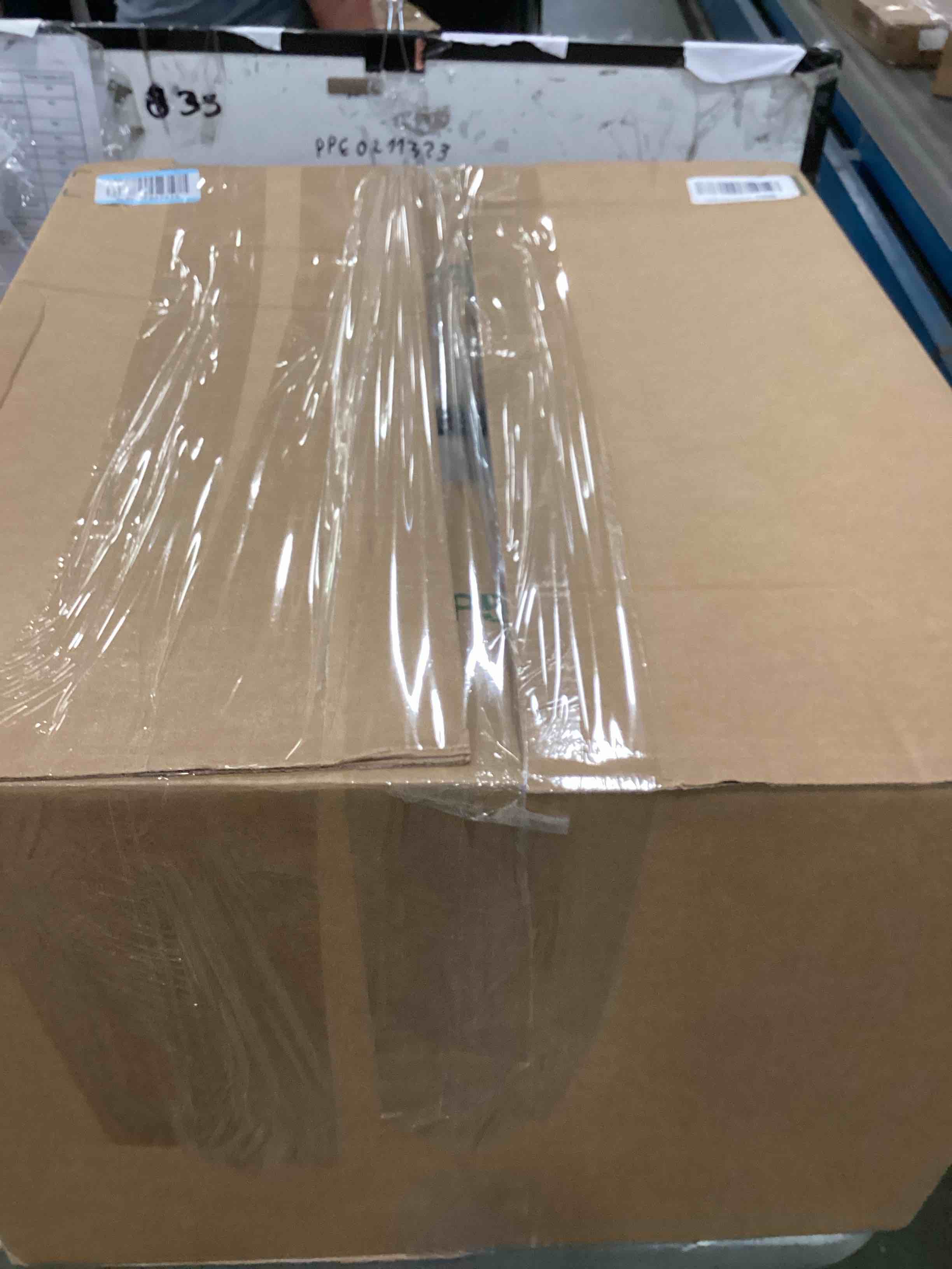https://s3.amazonaws.com/lotting-images-prod/bidfta/PNK3650650_1747758722781.jpeg