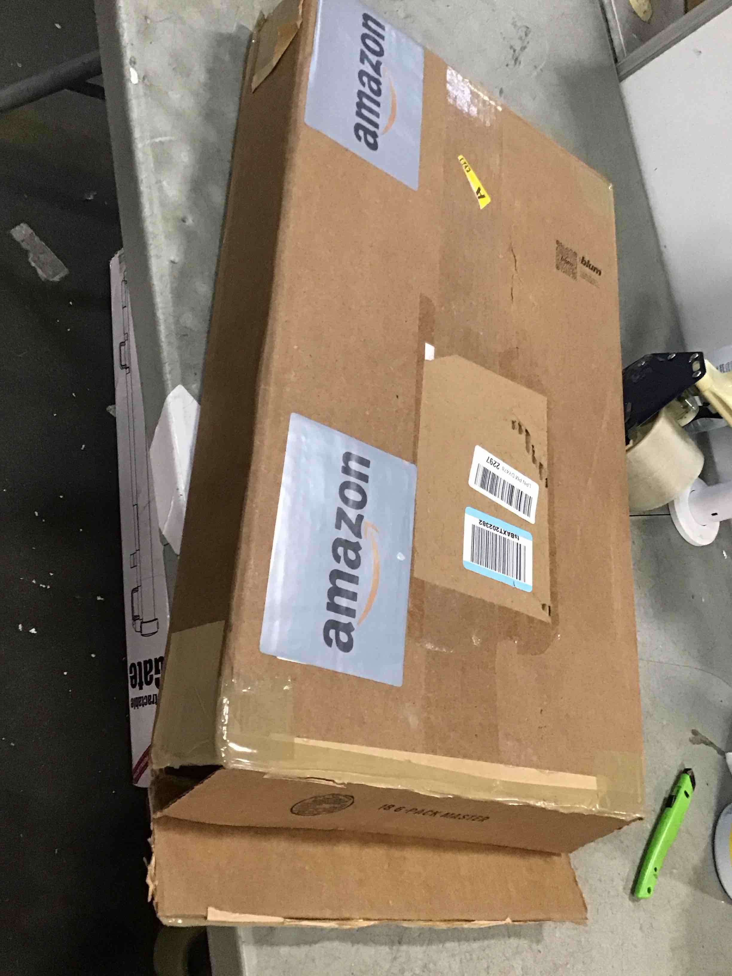 https://s3.amazonaws.com/lotting-images-prod/bidfta/PNK3653144_1747833484225.jpeg