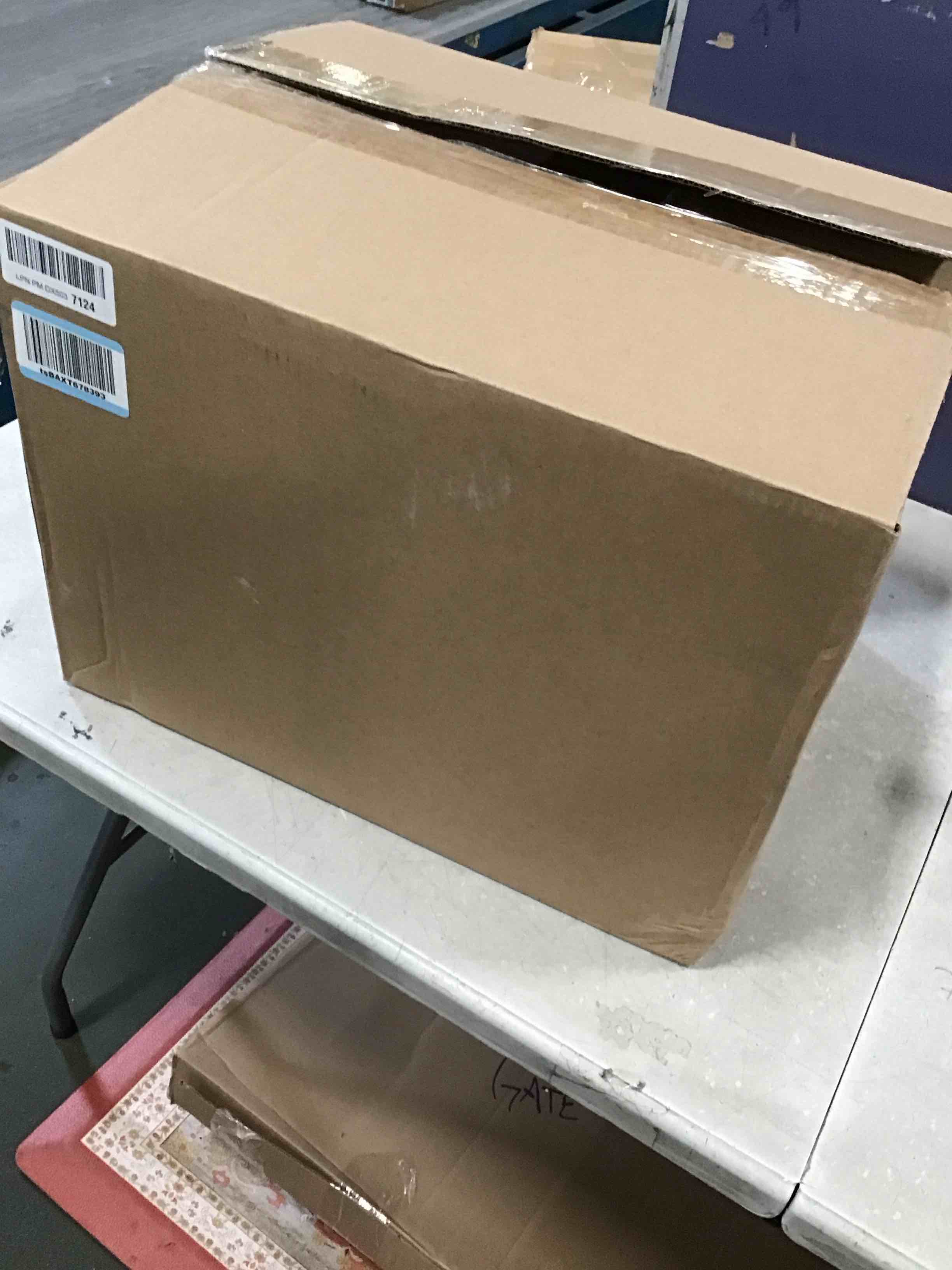 https://s3.amazonaws.com/lotting-images-prod/bidfta/PNK3654675_1749581555363.jpeg