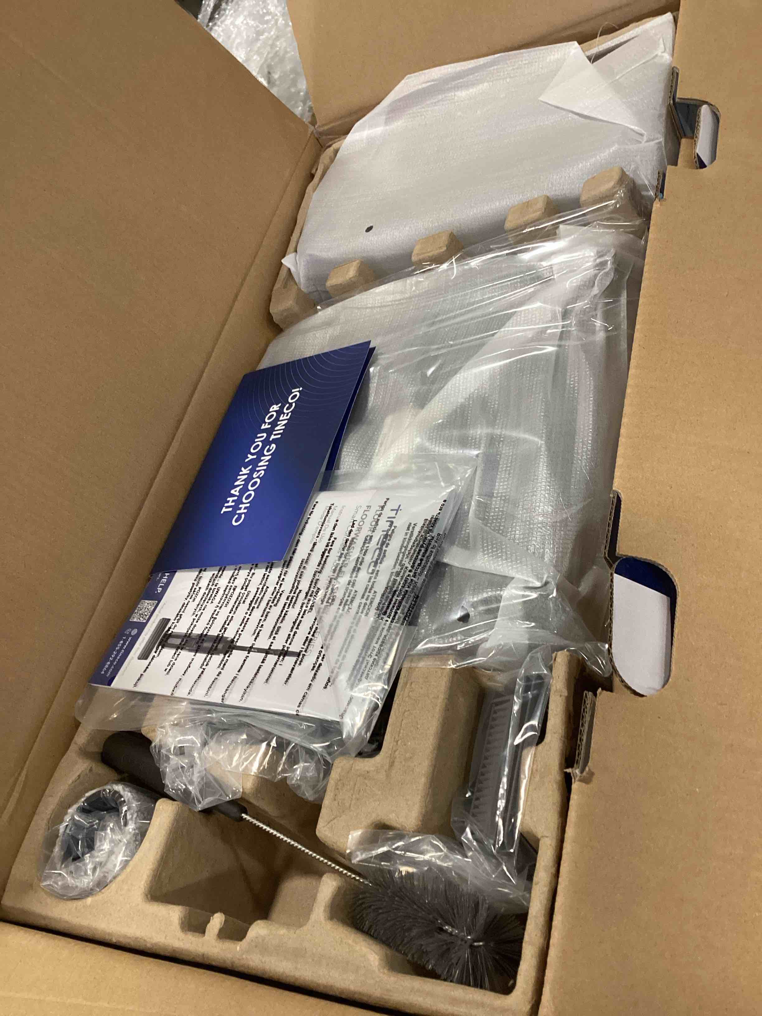 https://s3.amazonaws.com/lotting-images-prod/bidfta/PNK3654730_1749646917750.jpeg
