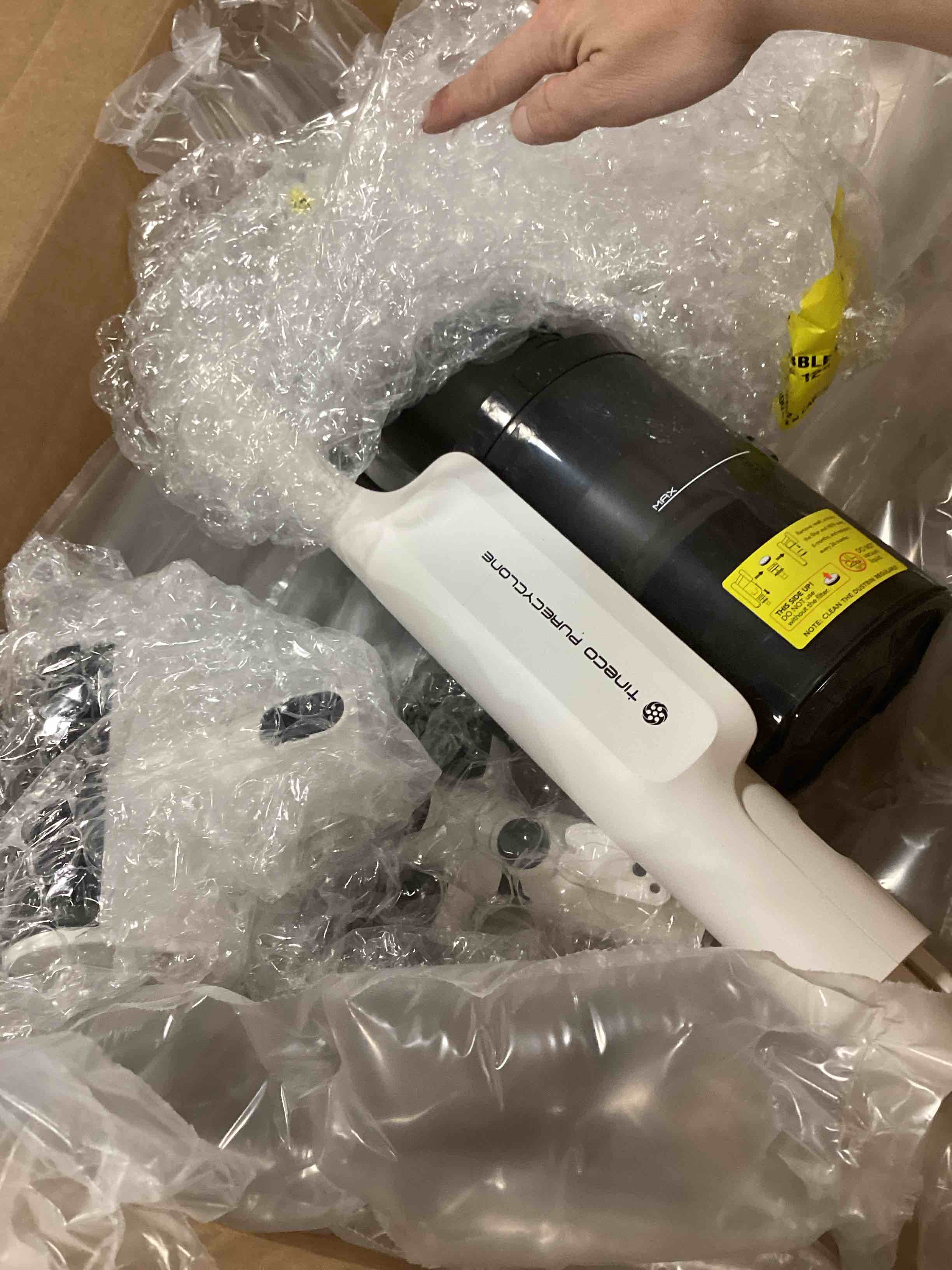https://s3.amazonaws.com/lotting-images-prod/bidfta/PNK3654753_1749650104309.jpeg