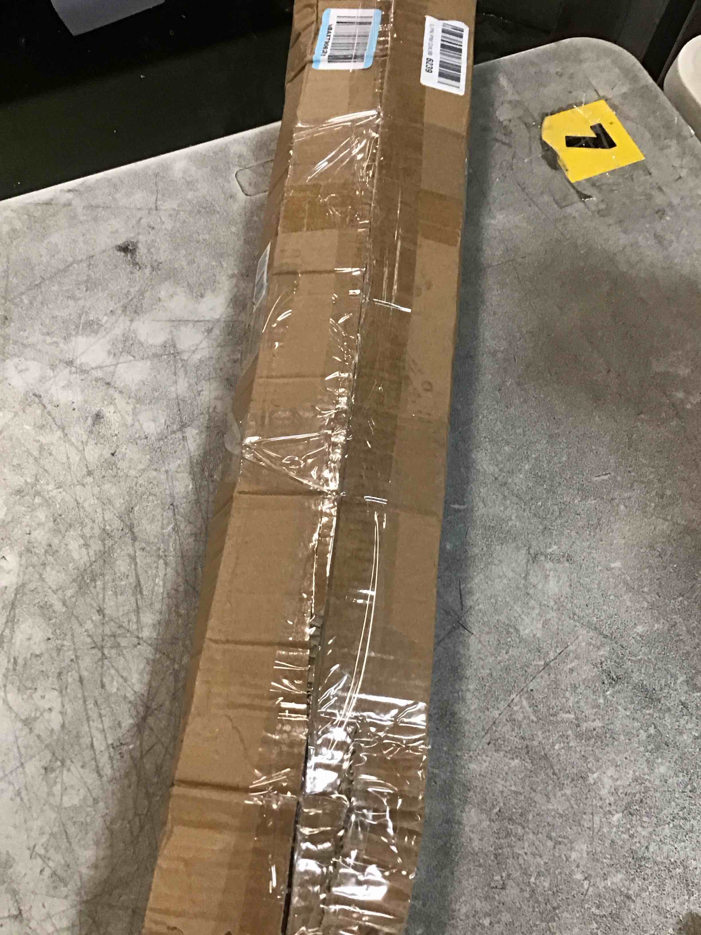 https://s3.amazonaws.com/lotting-images-prod/bidfta/PNK3655217_1747165828355.jpeg