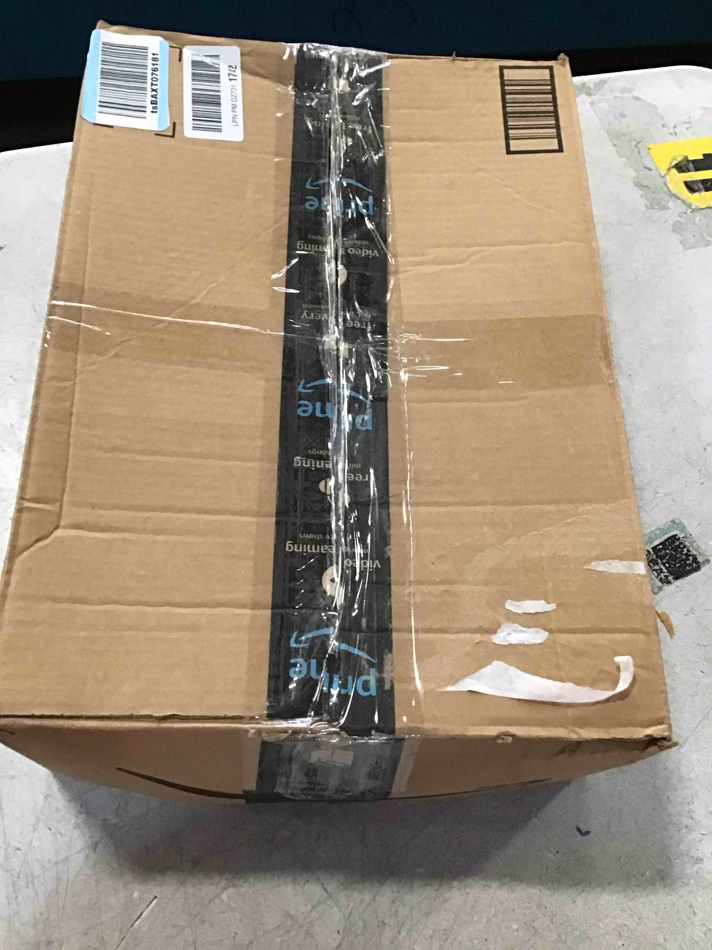 https://s3.amazonaws.com/lotting-images-prod/bidfta/PNK3656016_1747682408946.jpeg