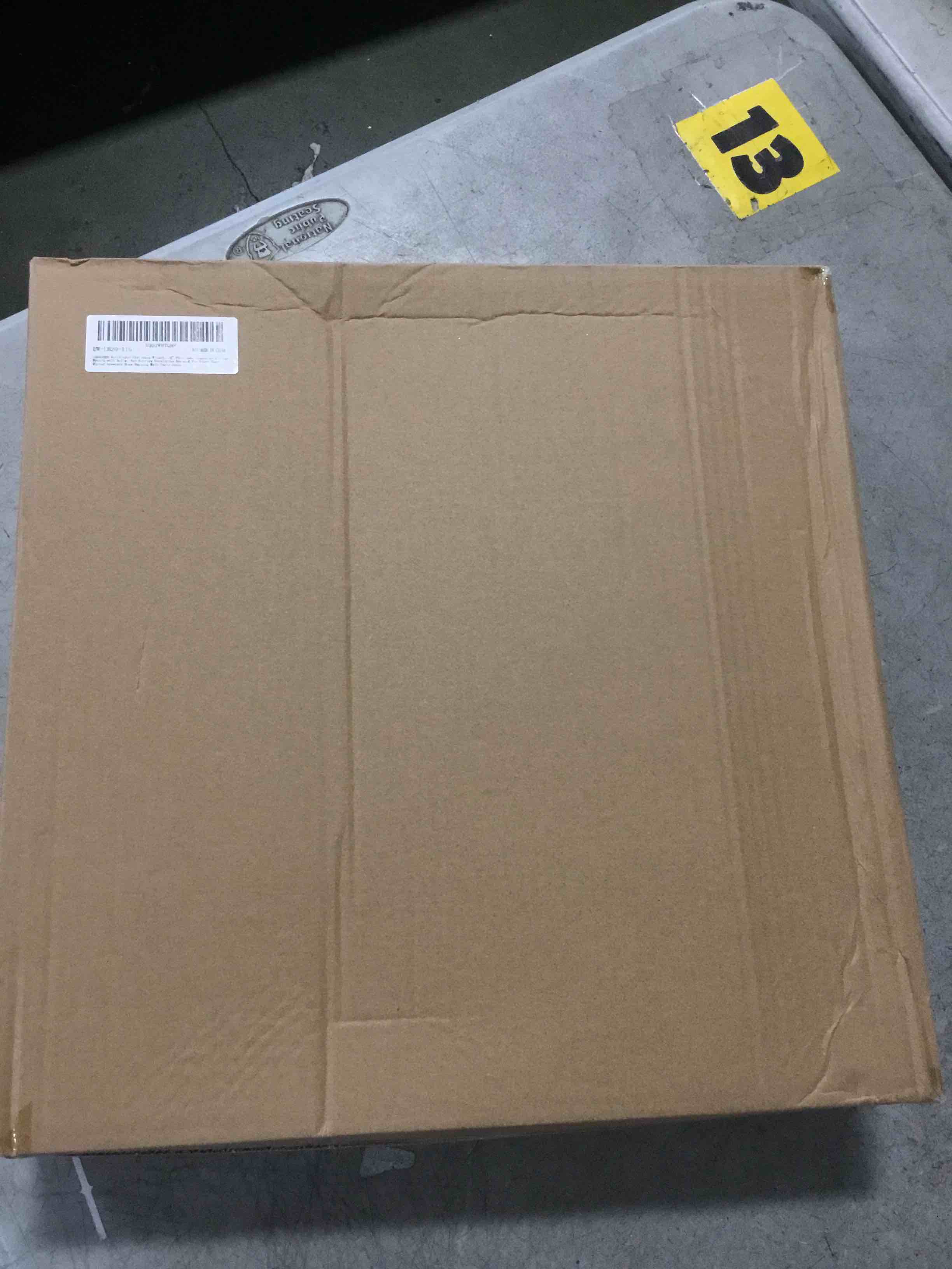 https://s3.amazonaws.com/lotting-images-prod/bidfta/PNK3656384_1747850228460.jpeg