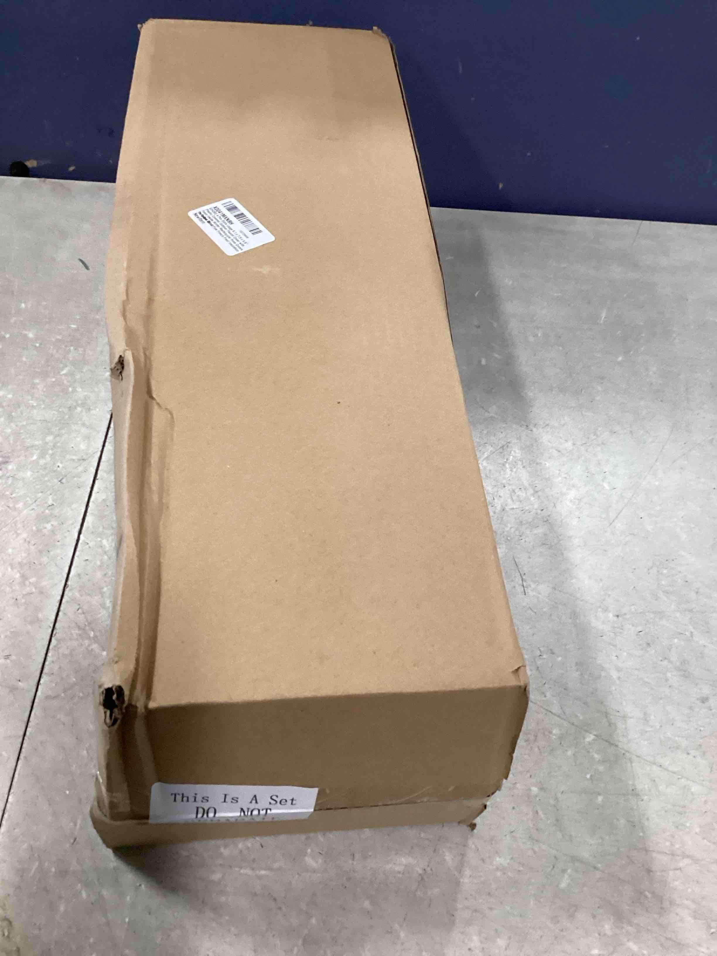 https://s3.amazonaws.com/lotting-images-prod/bidfta/PNK3658082_1746474964952.jpeg