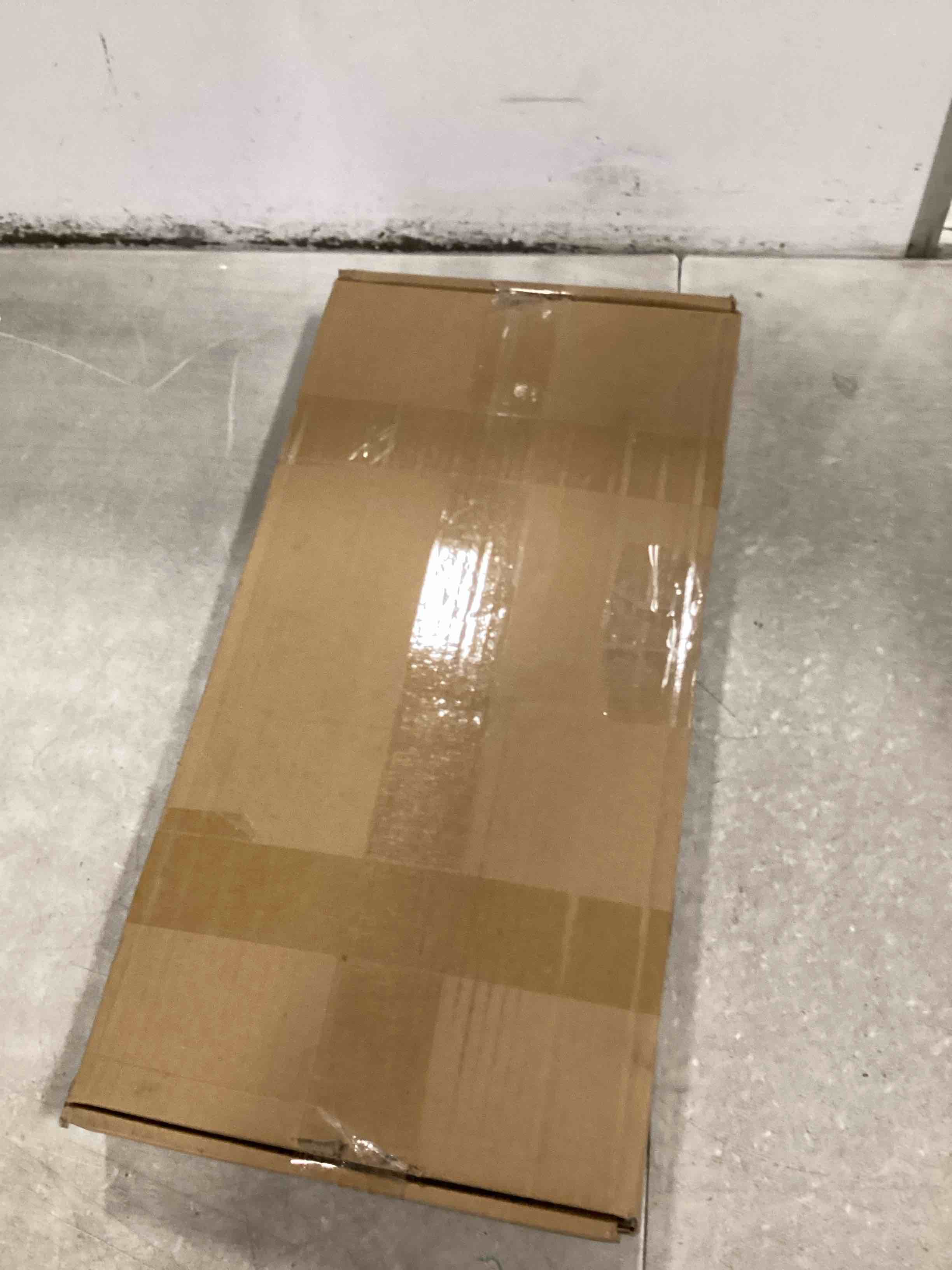 https://s3.amazonaws.com/lotting-images-prod/bidfta/PNK3658159_1746539371890.jpeg