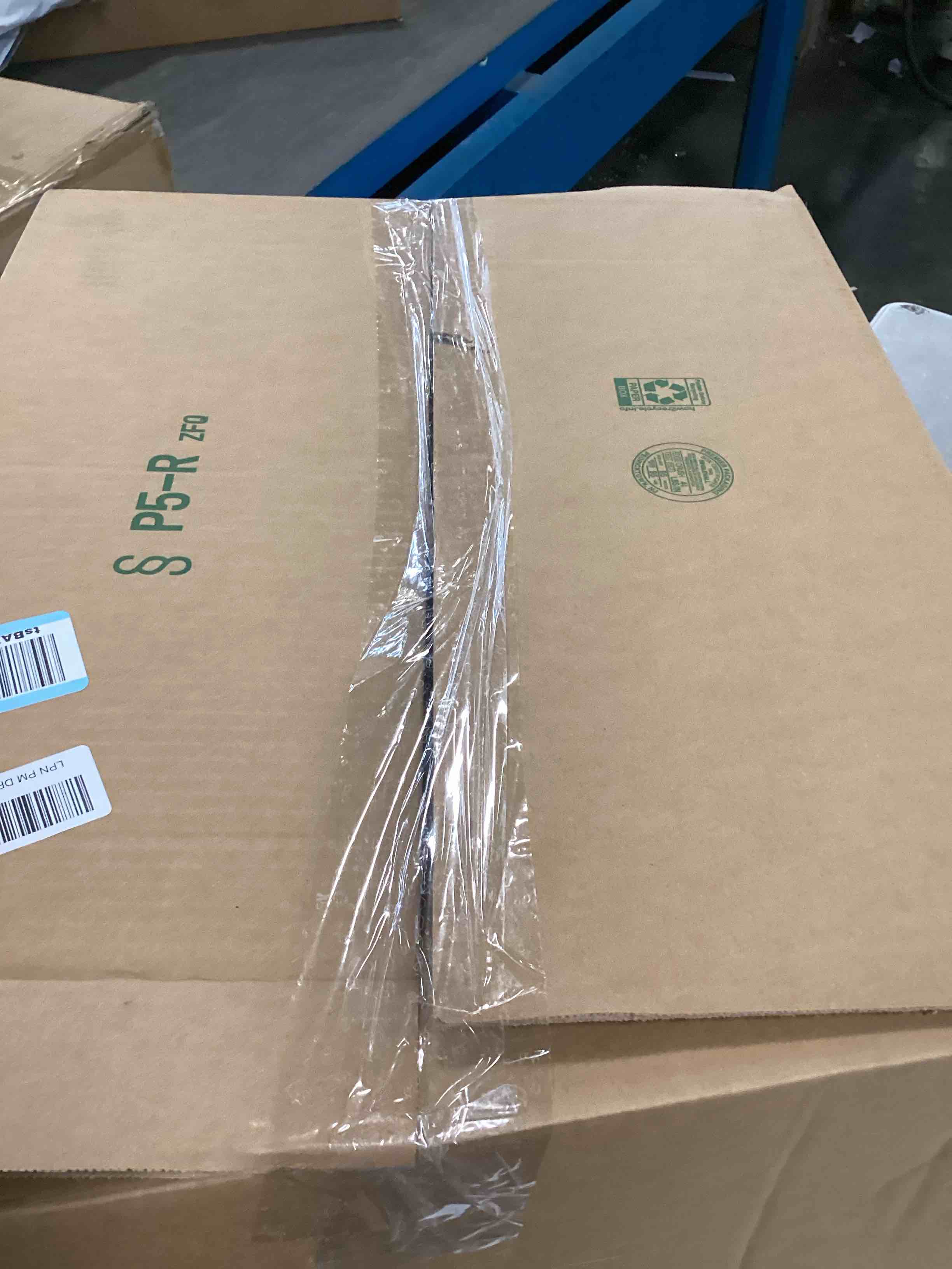 https://s3.amazonaws.com/lotting-images-prod/bidfta/PNK3661022_1747066729302.jpeg