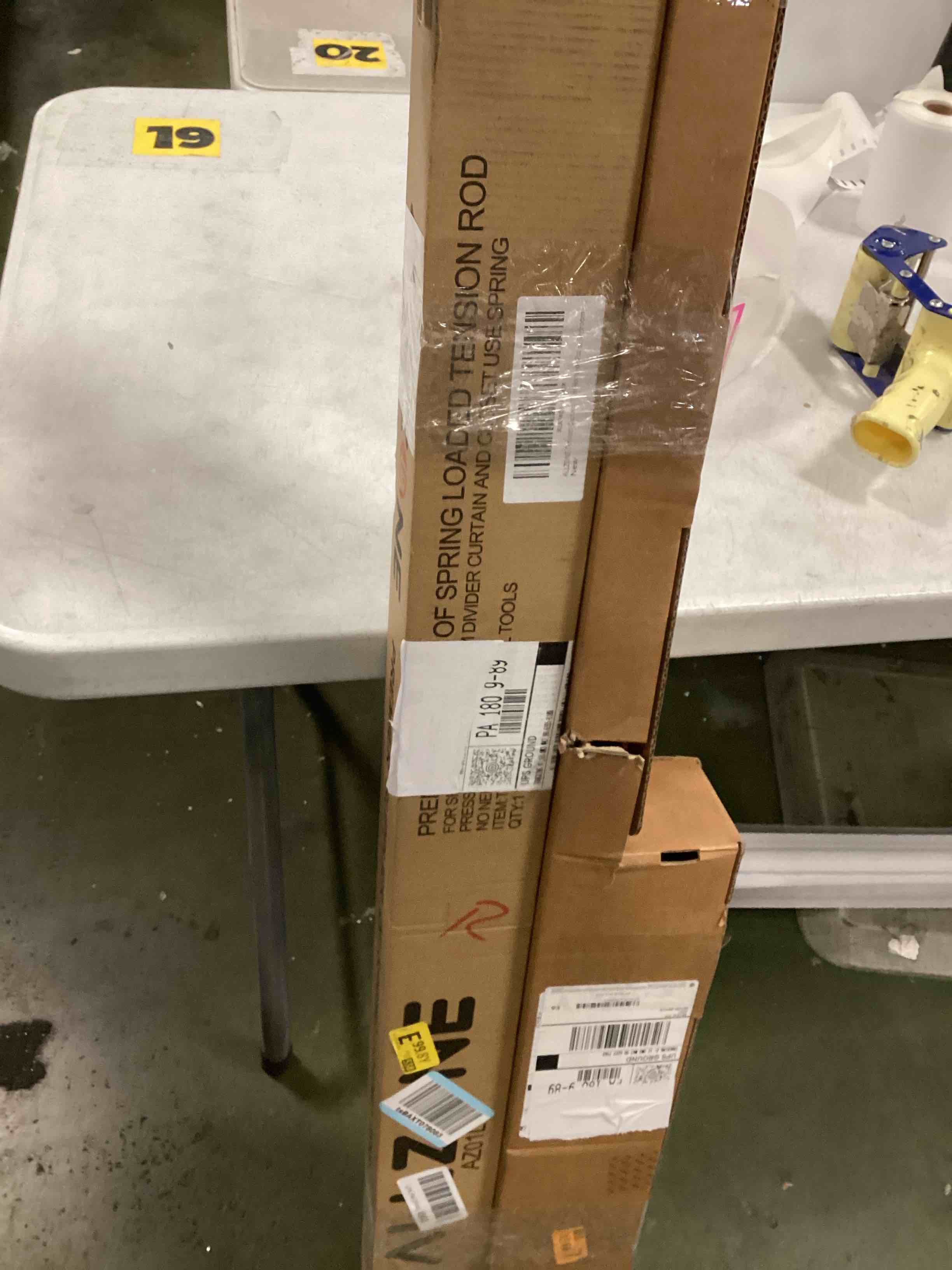 https://s3.amazonaws.com/lotting-images-prod/bidfta/PNK3661082_1747076062596.jpeg