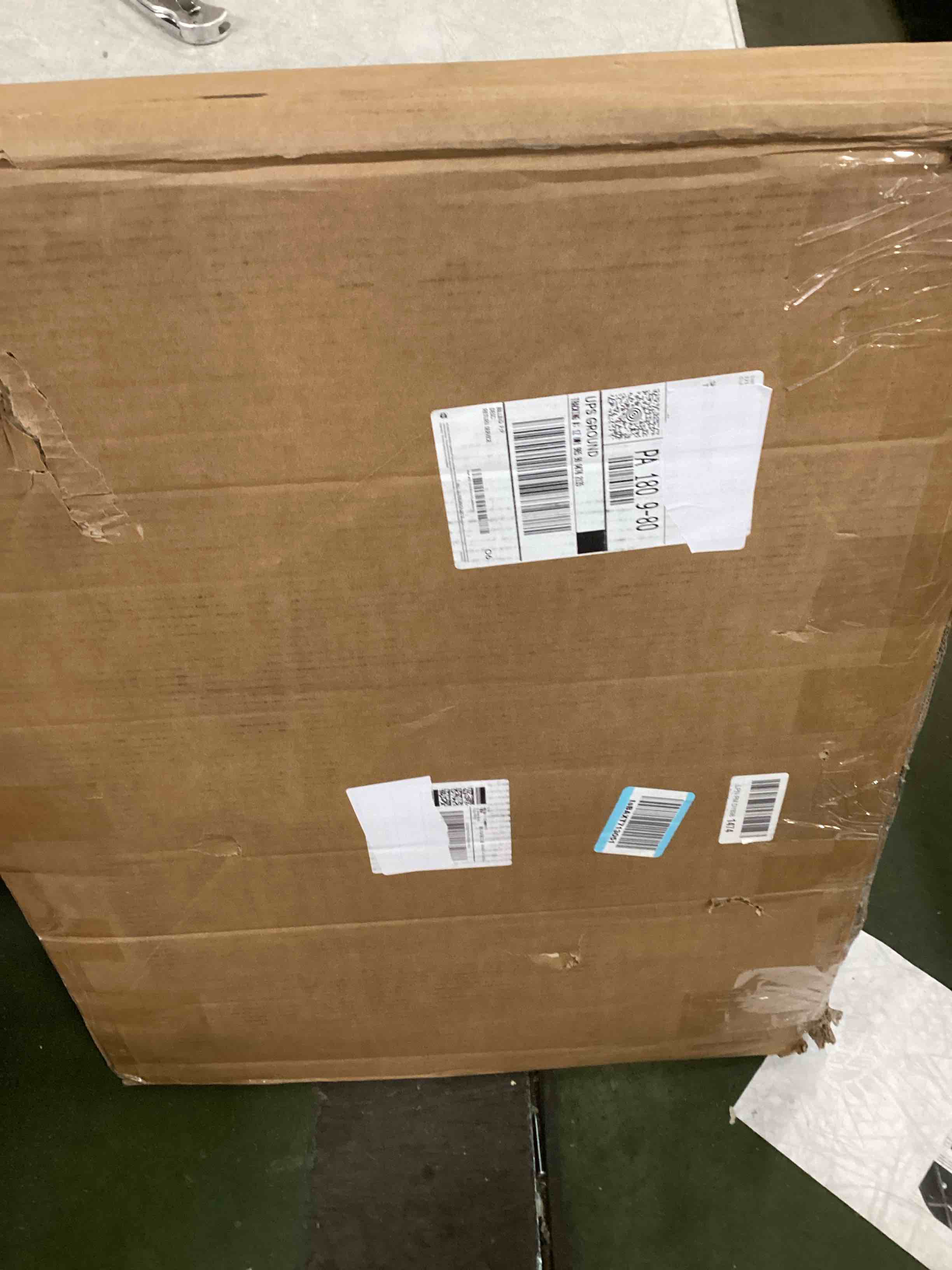 https://s3.amazonaws.com/lotting-images-prod/bidfta/PNK3661387_1747229247277.jpeg