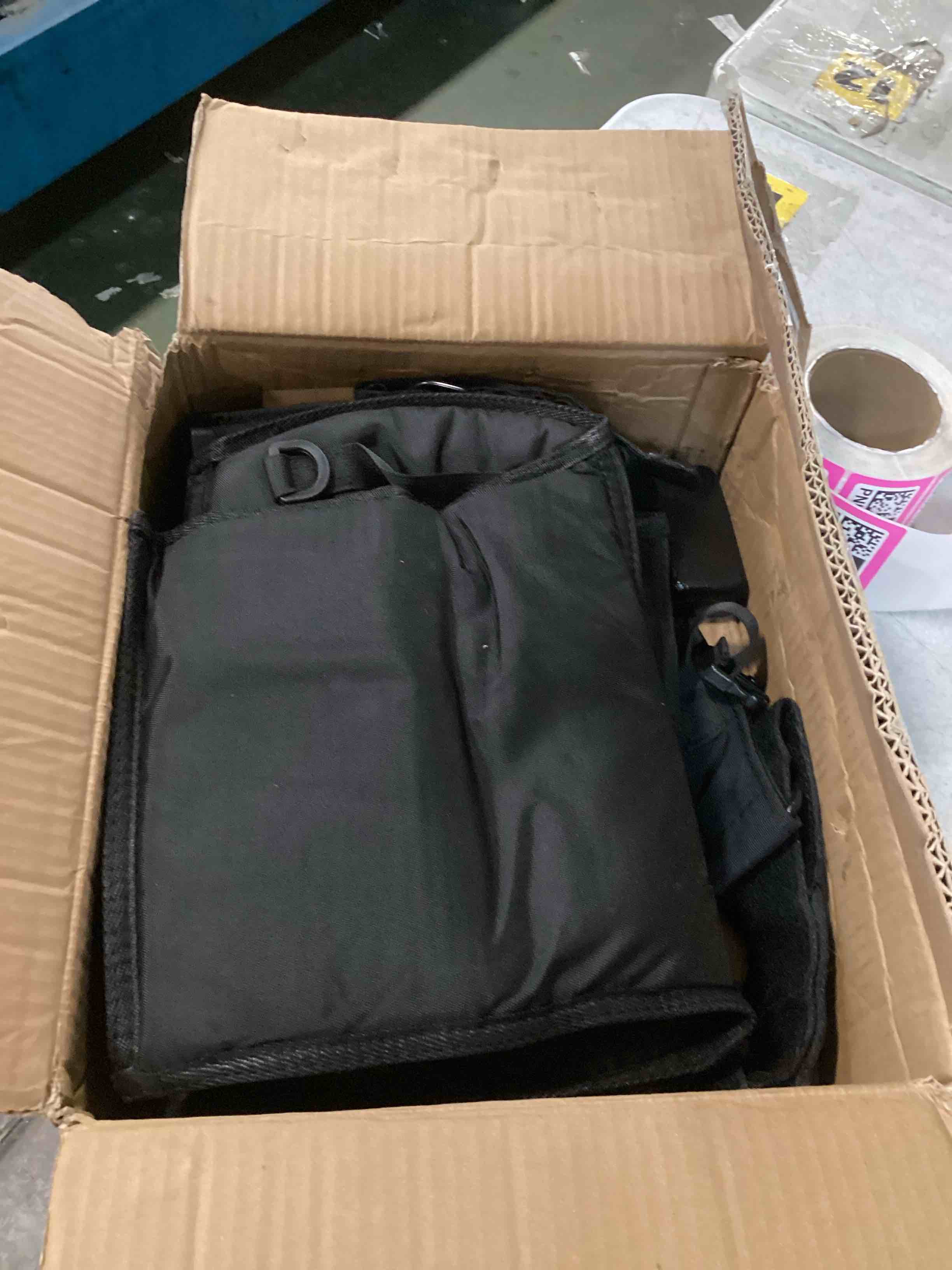 https://s3.amazonaws.com/lotting-images-prod/bidfta/PNK3663258_1748439830674.jpeg
